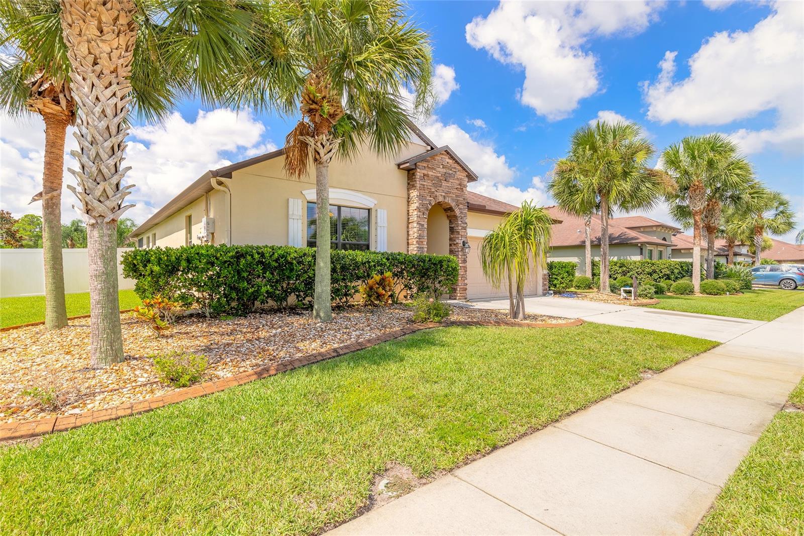 Image 4 of 47 For 1399 Outrigger Circle