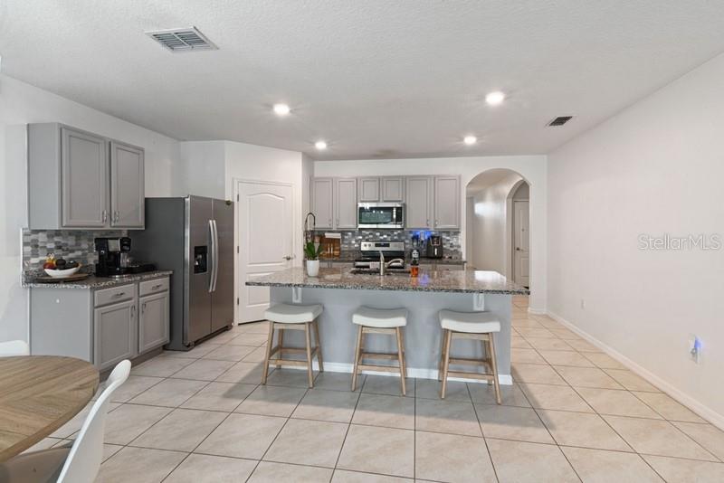 Image 10 of 26 For 5279 Mayor Drive