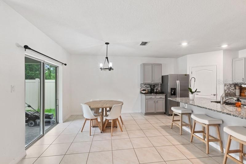 Image 5 of 26 For 5279 Mayor Drive