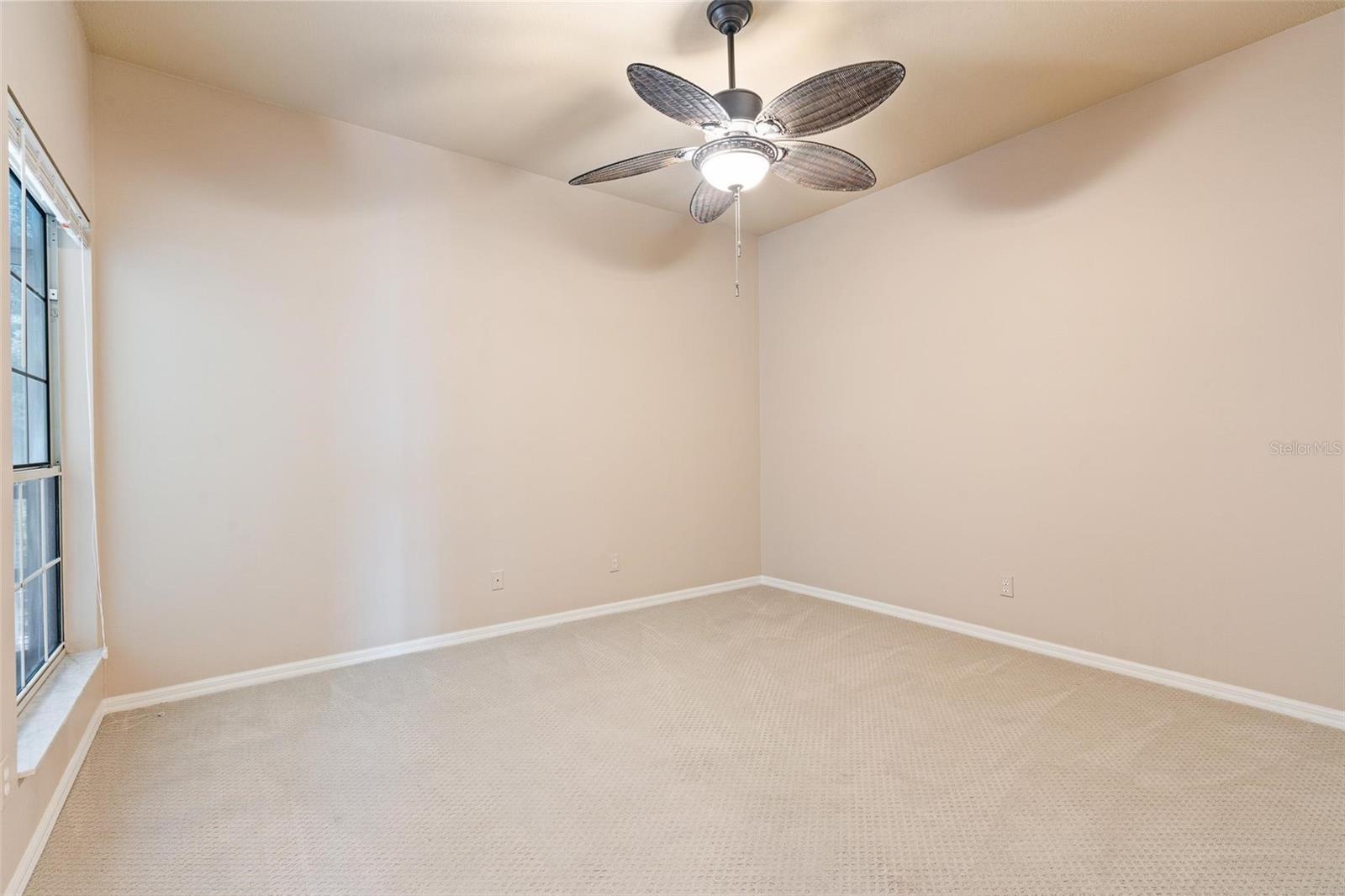 Image 22 of 41 For 467 Hamptoncrest Circle 203