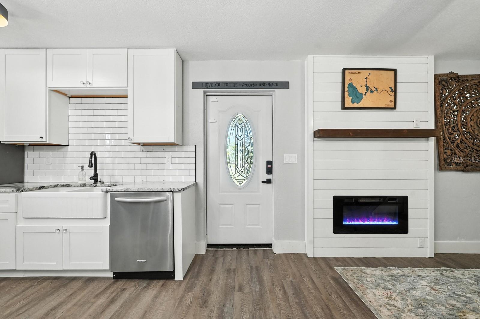 Image 6 of 44 For 1021 Herbert Street