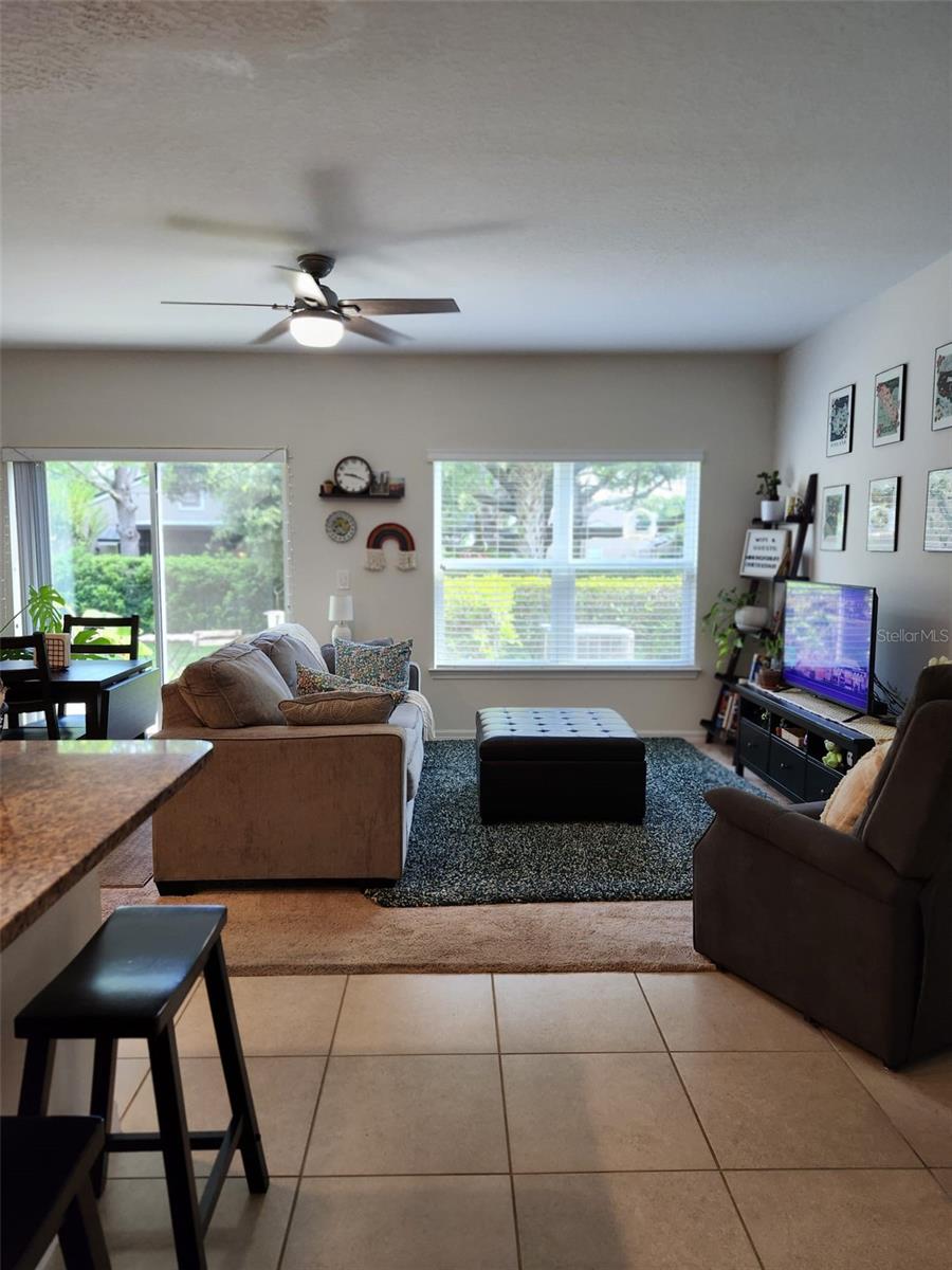 Image 6 of 14 For 600 Northern Way 606