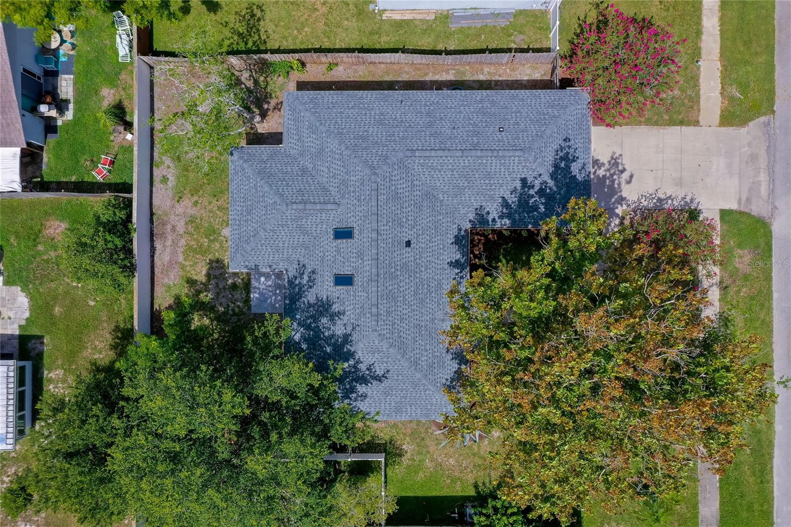 Image 35 of 40 For 410 Sea Hawk Court