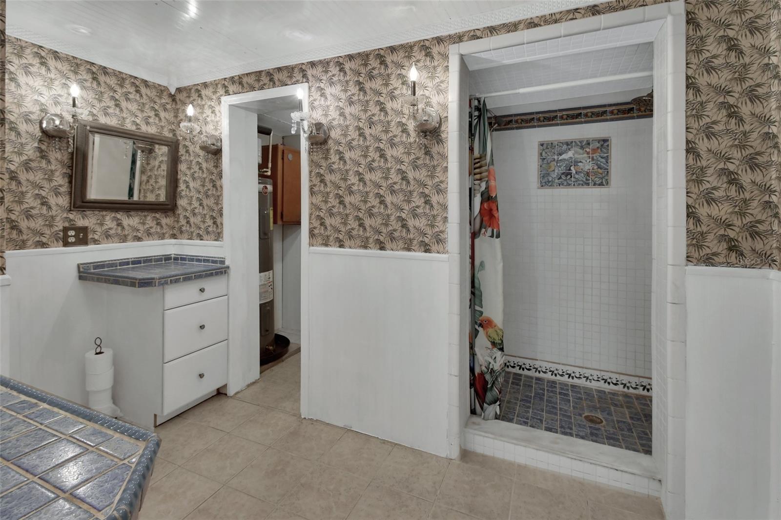 Image 15 of 36 For 218 Ridgewood Avenue