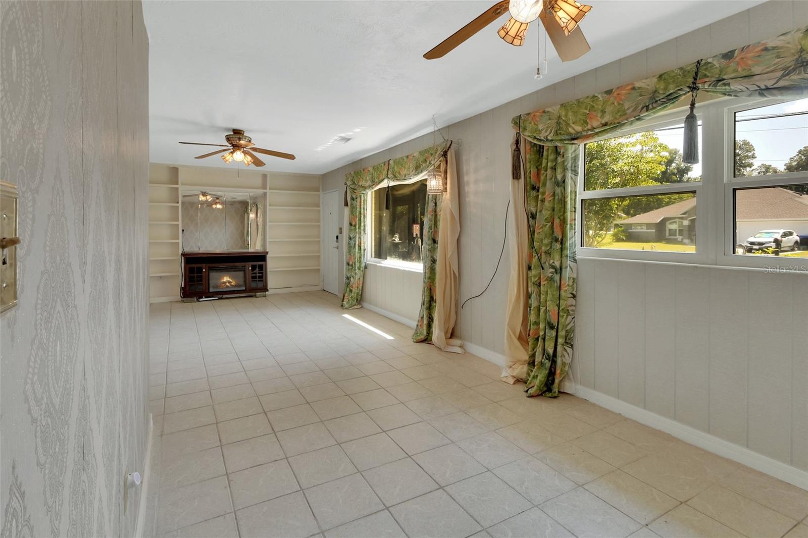 Image 6 of 36 For 218 Ridgewood Avenue
