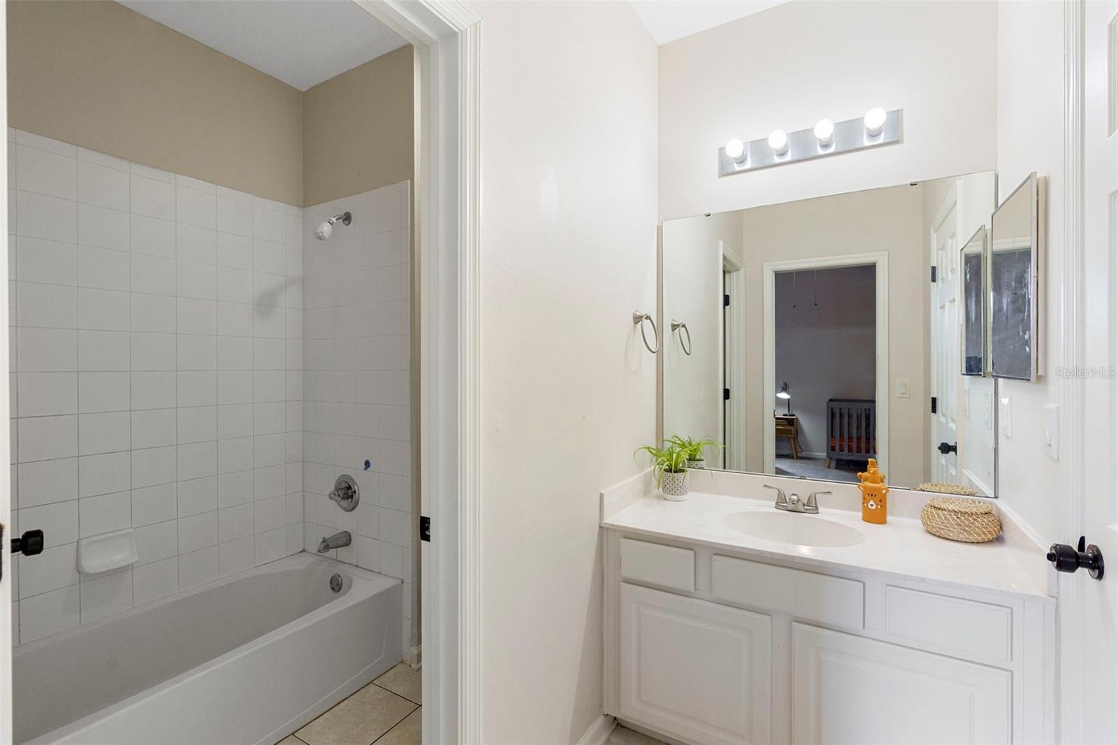 Image 42 of 65 For 505 Ravenshill Way