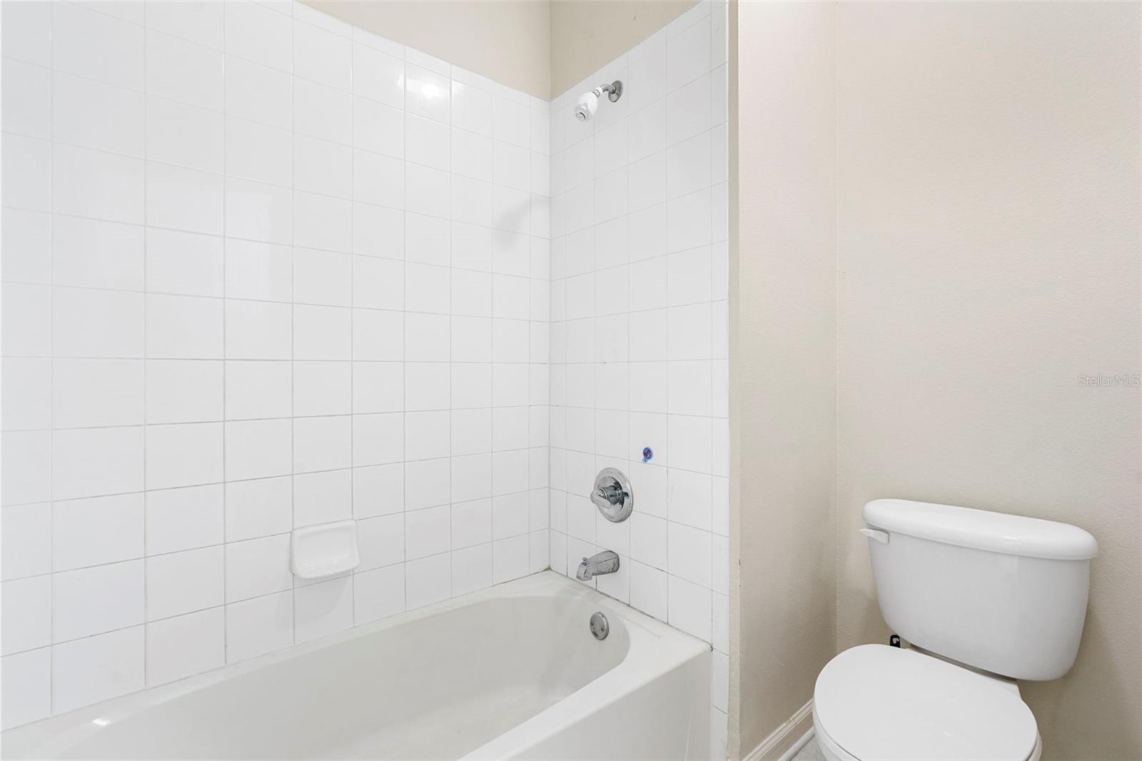 Image 43 of 65 For 505 Ravenshill Way