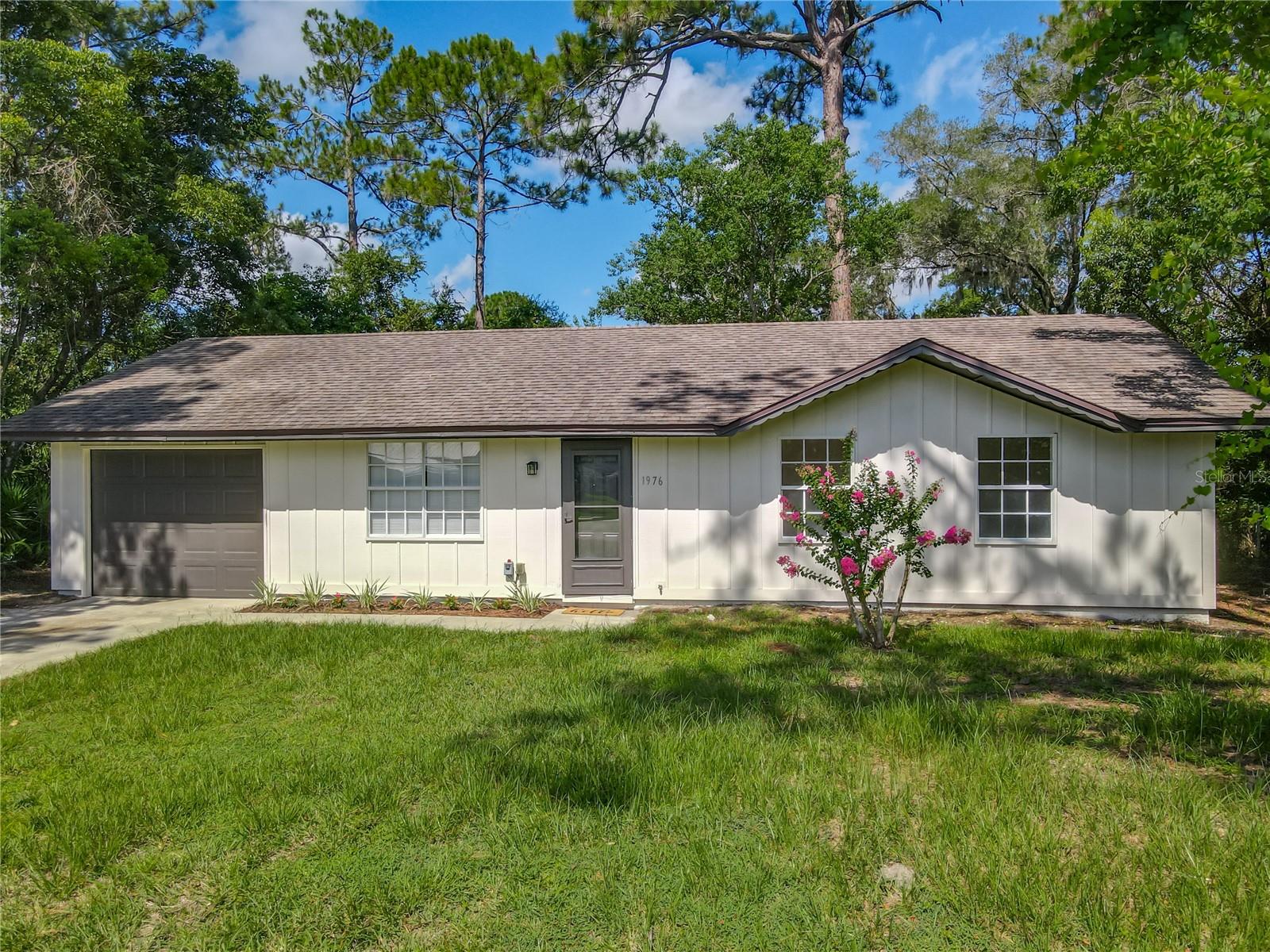 Details for 1976 5th Avenue, DELAND, FL 32724