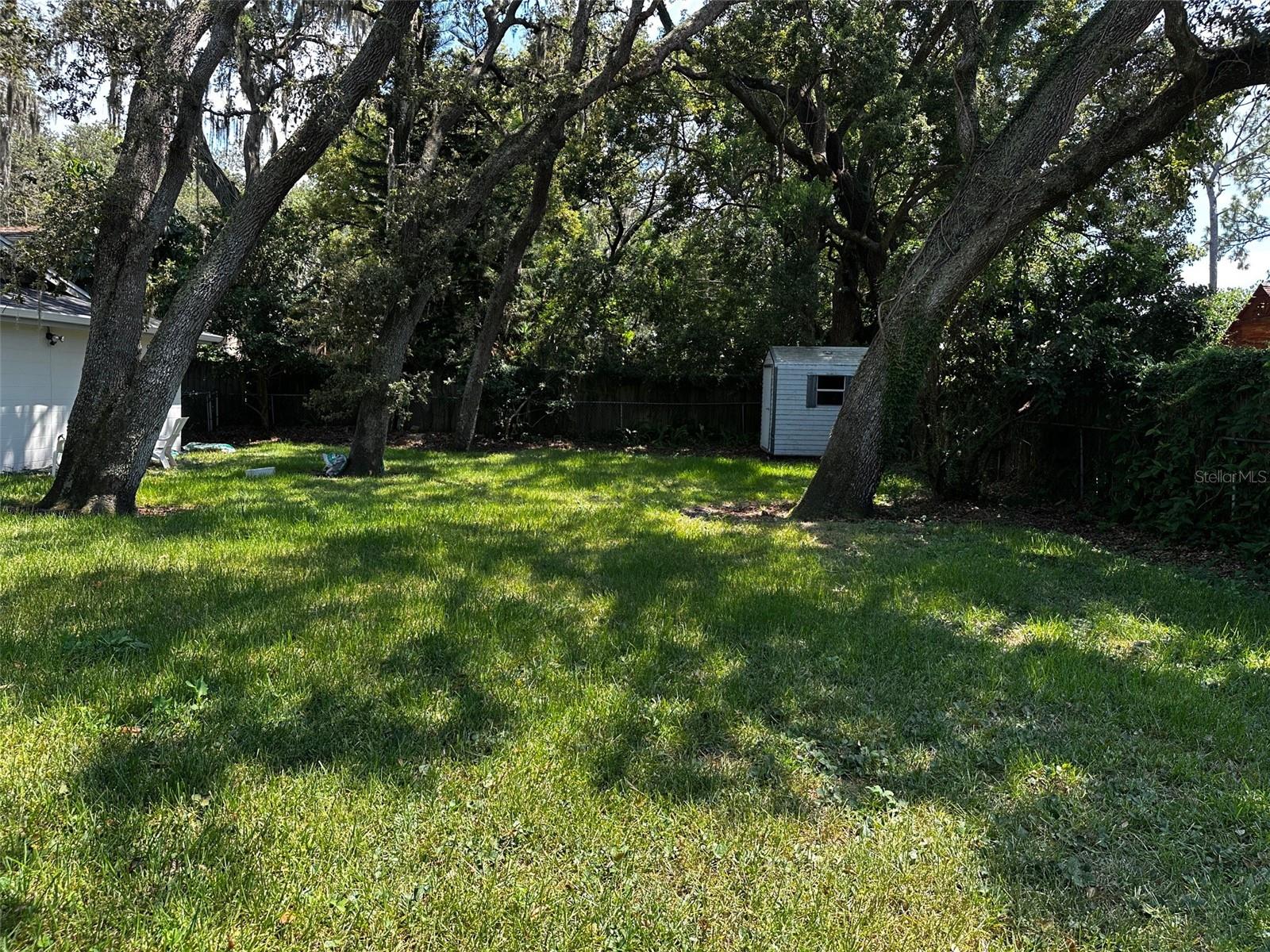 Image 11 of 14 For 8622 Veridian Drive