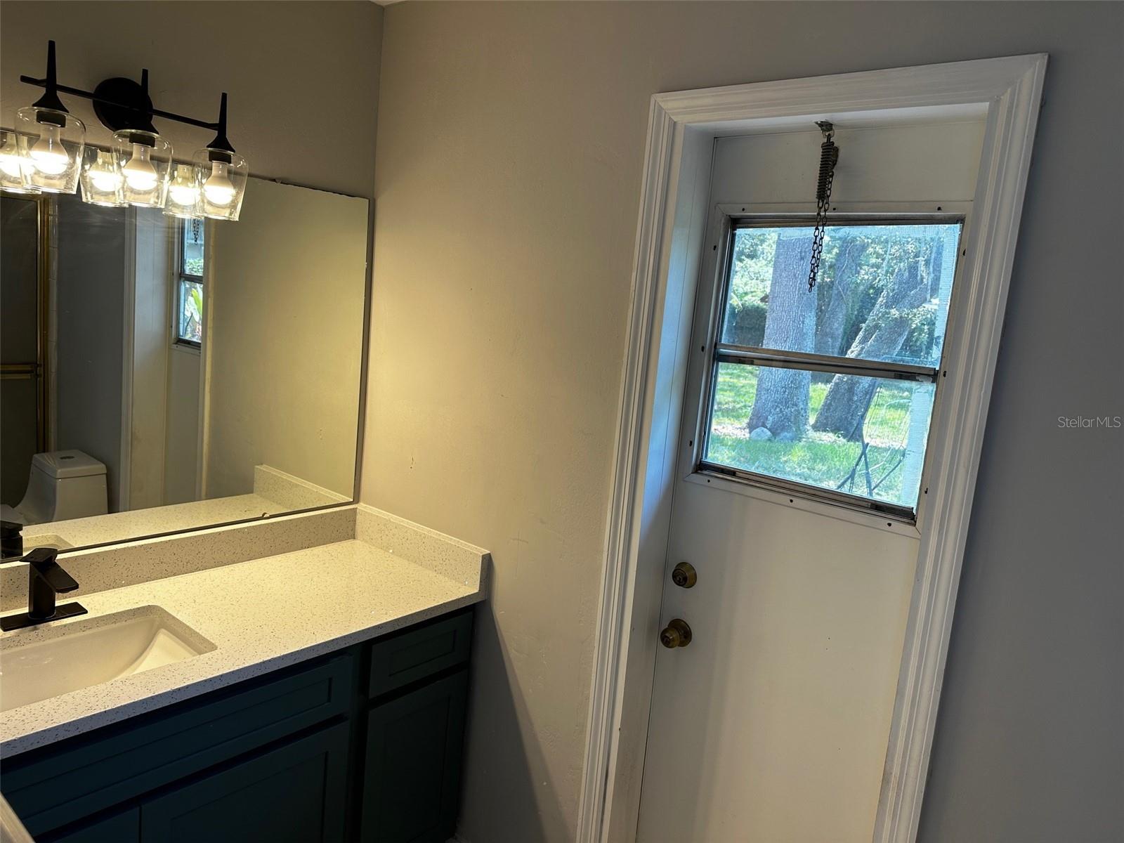Image 9 of 14 For 8622 Veridian Drive