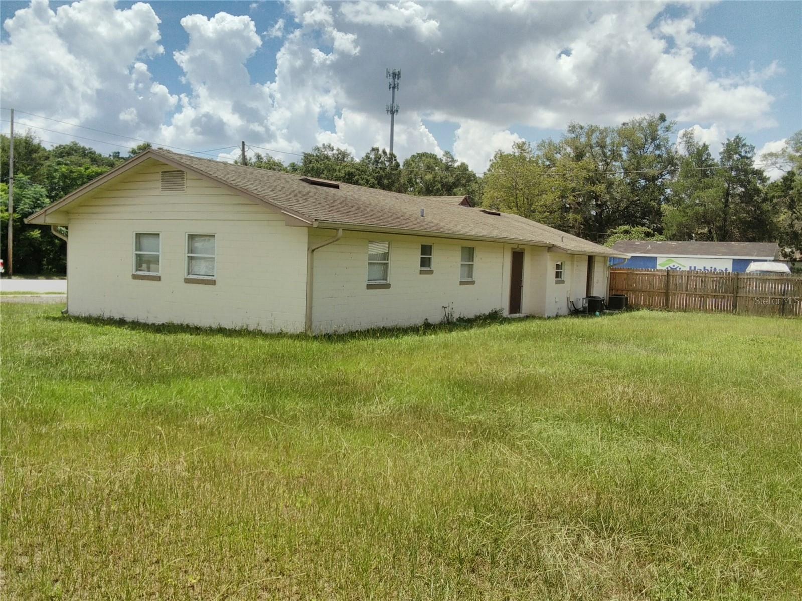 Image 2 of 27 For 602 Spring Garden Avenue