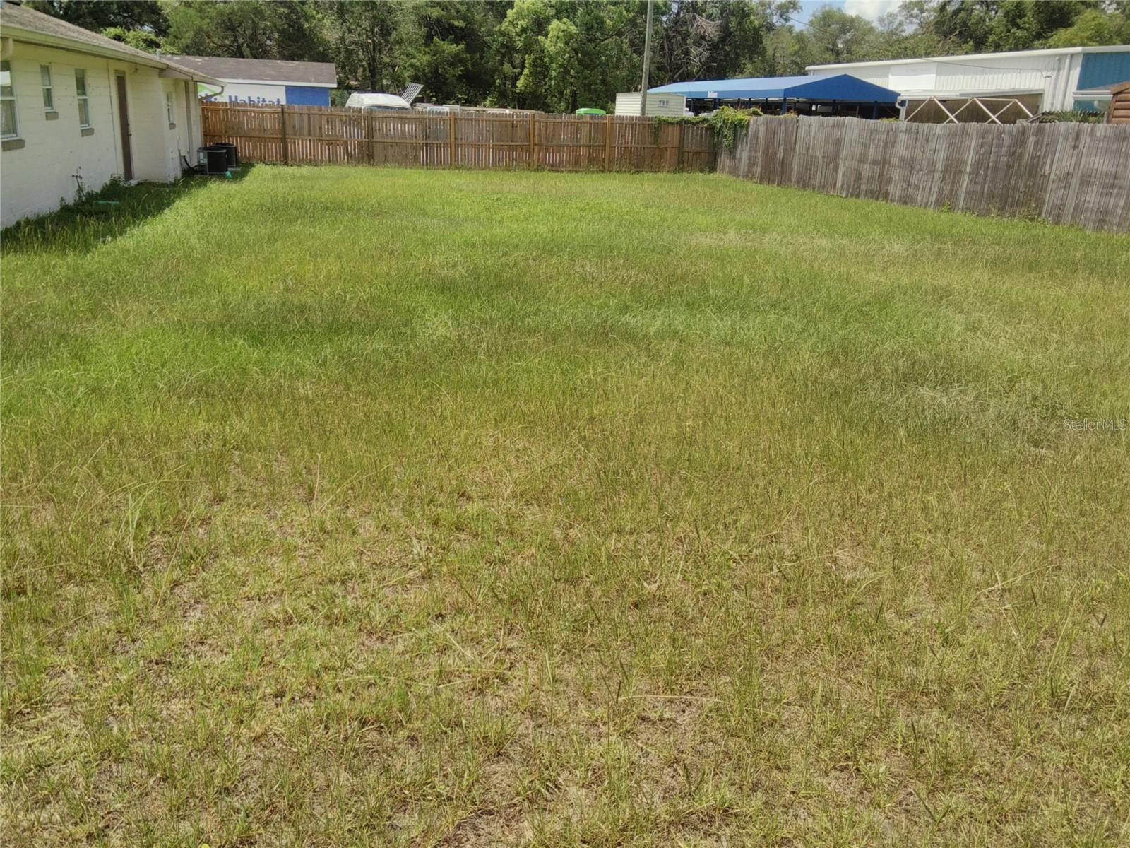 Image 3 of 27 For 602 Spring Garden Avenue