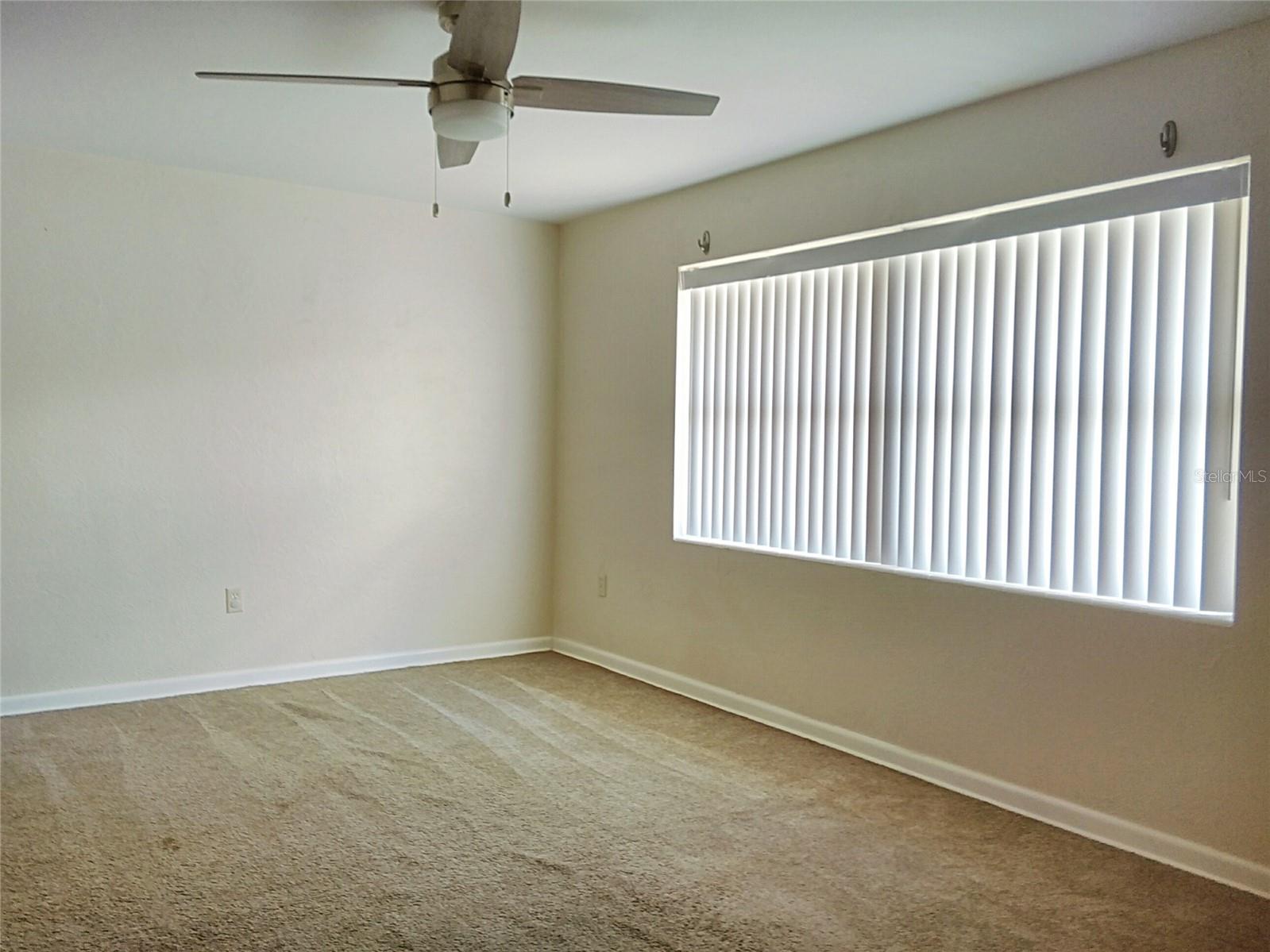 Image 7 of 27 For 602 Spring Garden Avenue