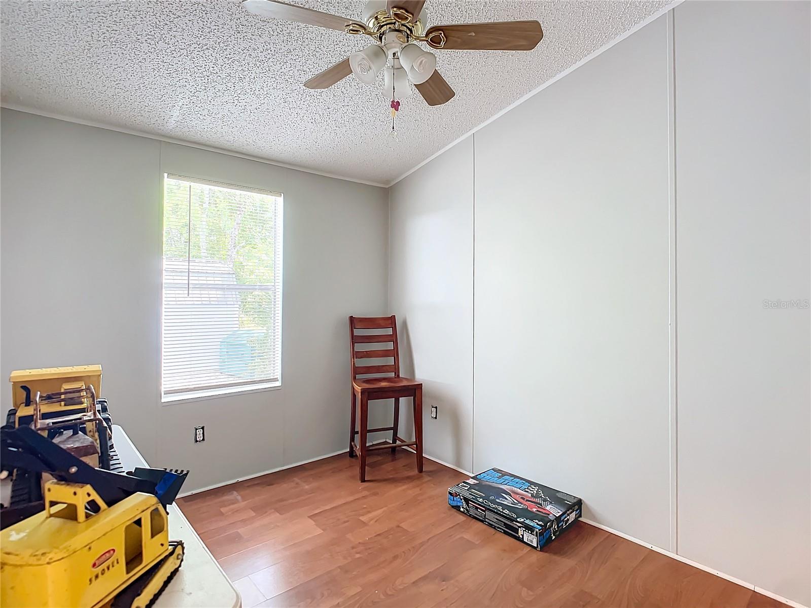 Image 21 of 46 For 24848 Drive No 1