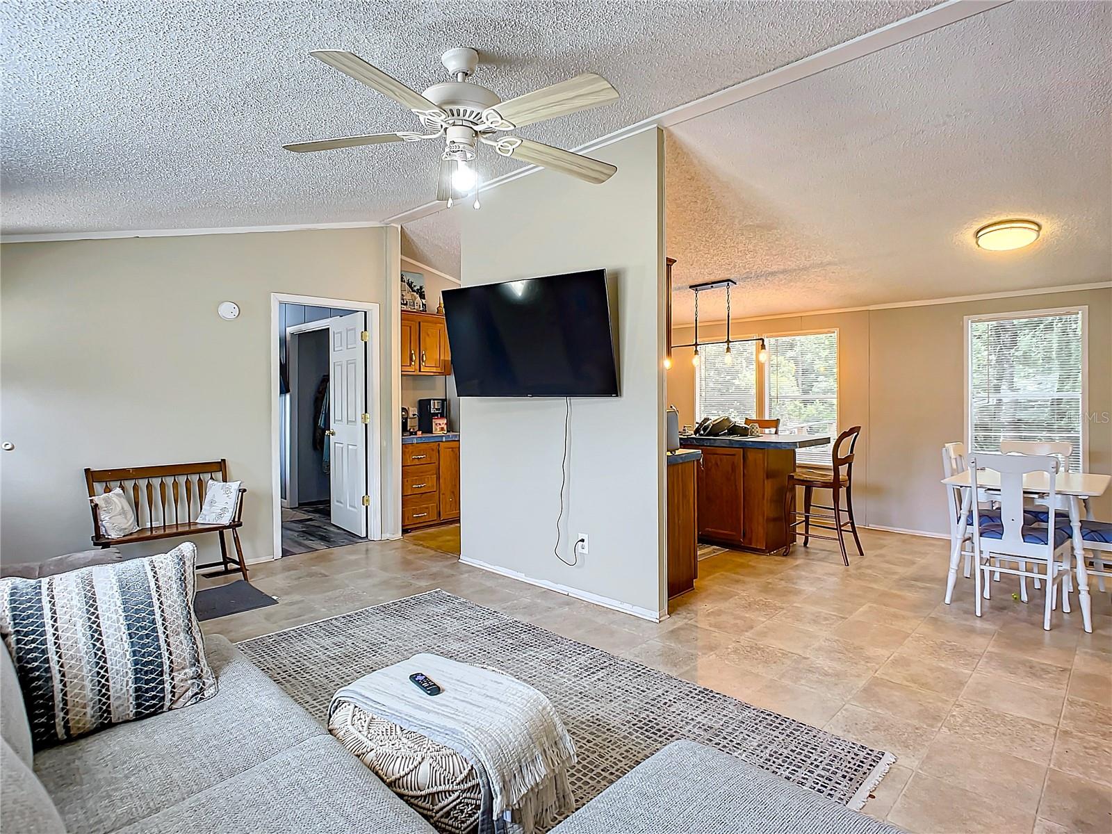 Image 8 of 46 For 24848 Drive No 1