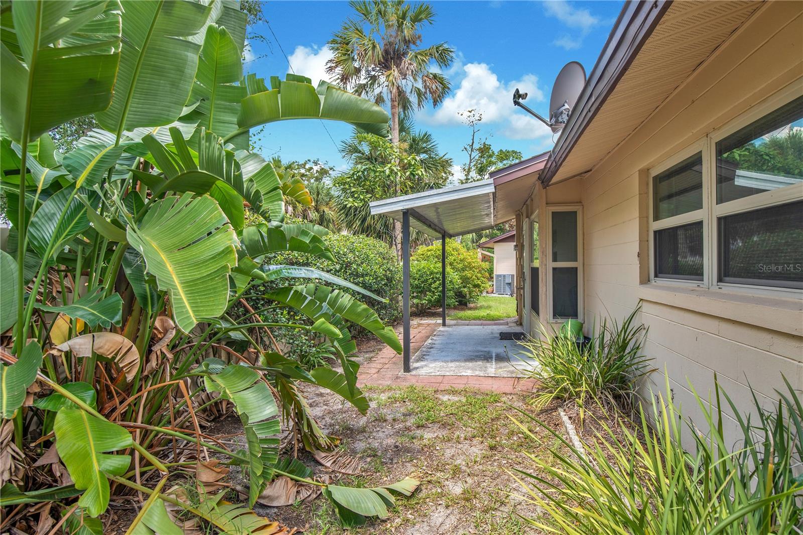 Image 22 of 29 For 13 Villa Villar Court 130