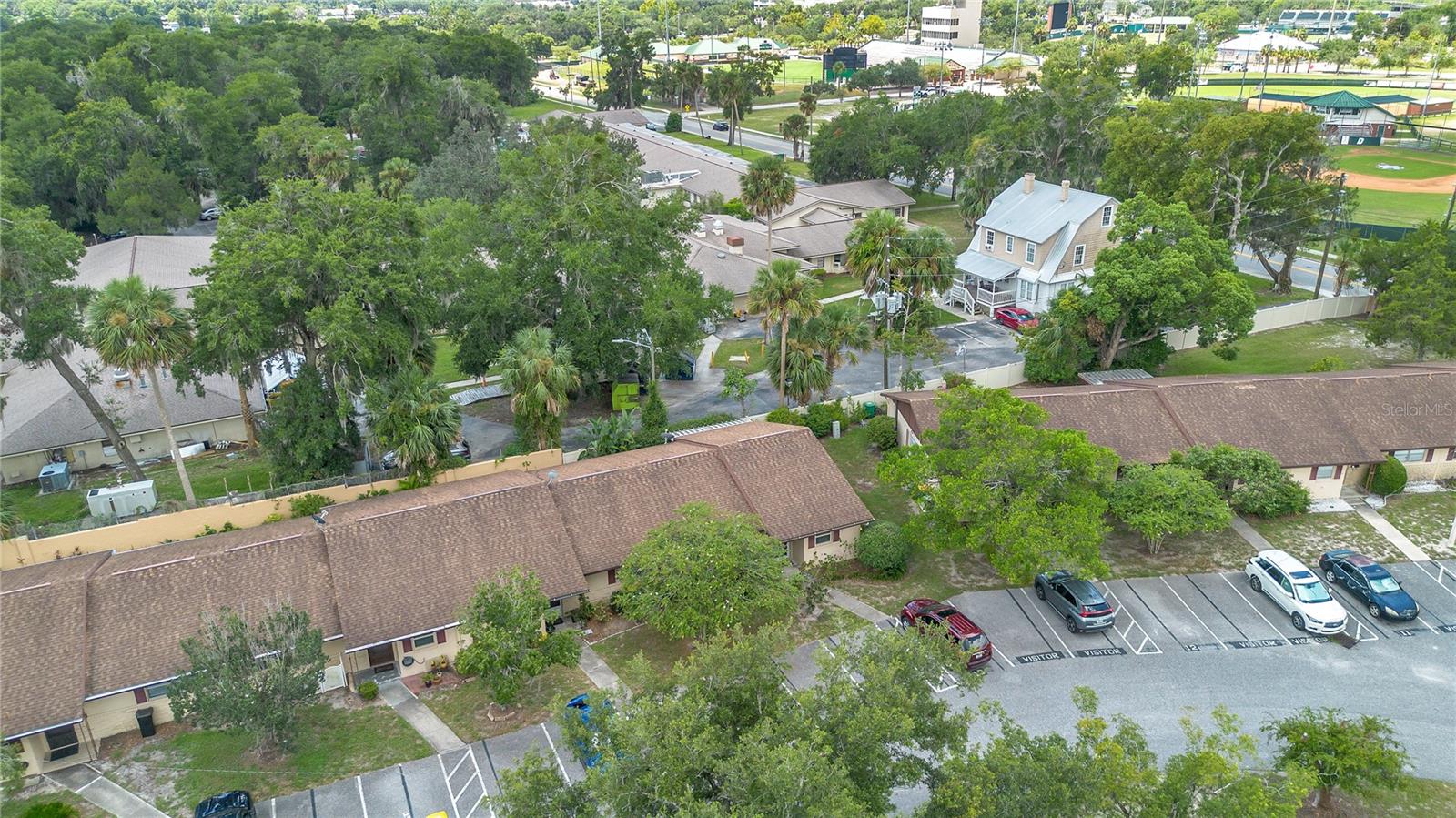 Image 24 of 29 For 13 Villa Villar Court 130