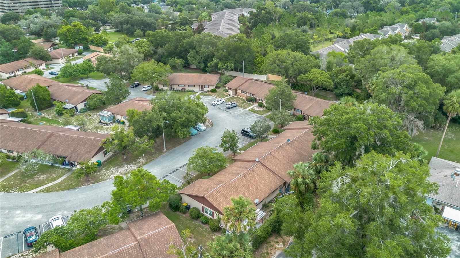 Image 28 of 29 For 13 Villa Villar Court 130