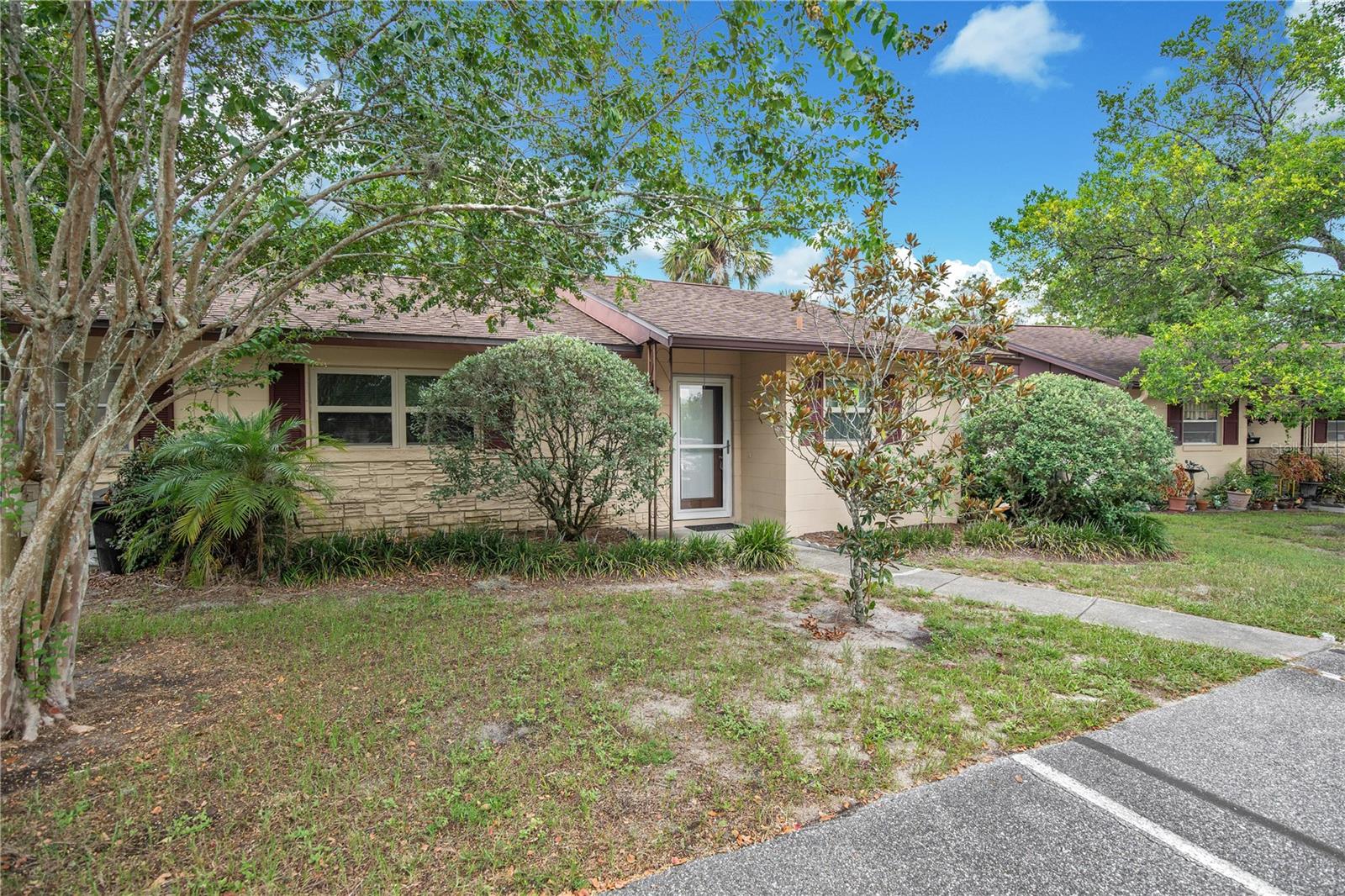 Image 4 of 29 For 13 Villa Villar Court 130