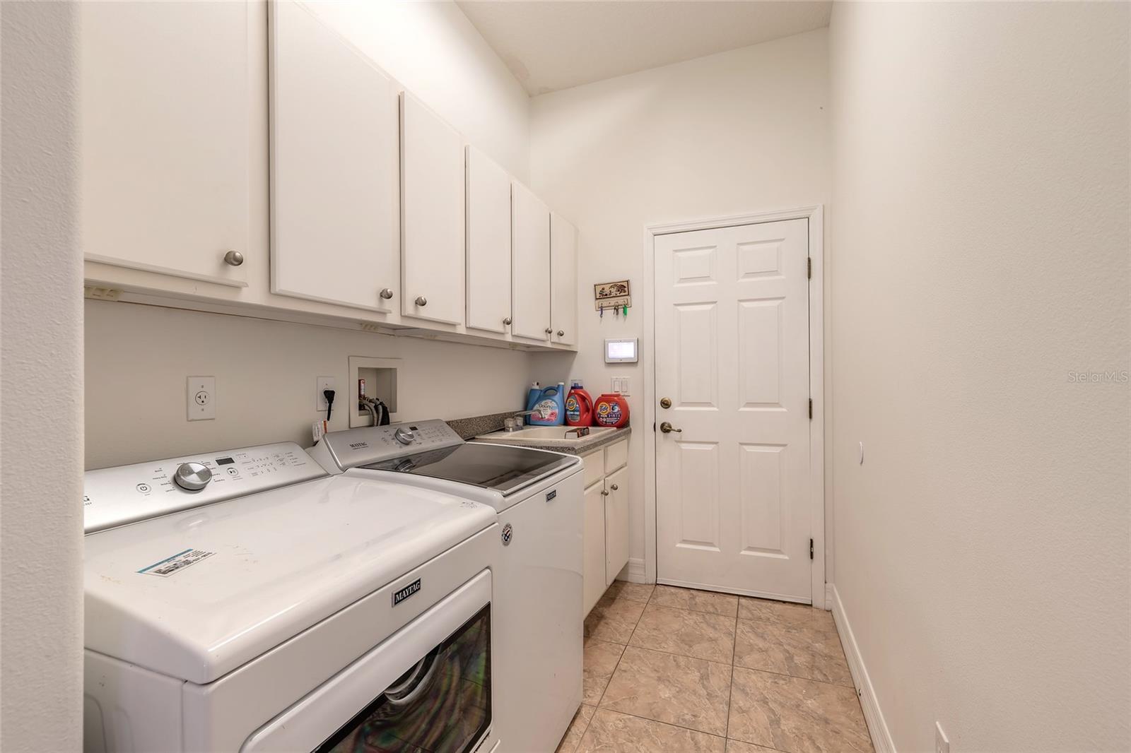 Image 41 of 52 For 82 Lancelot Drive