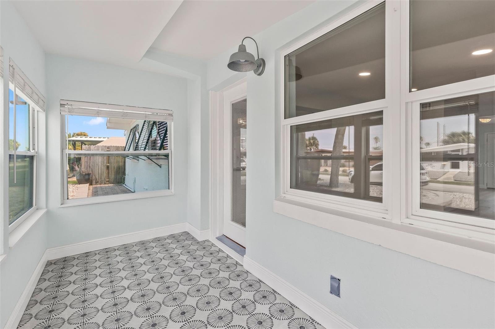 Image 10 of 51 For 108 Essex Drive