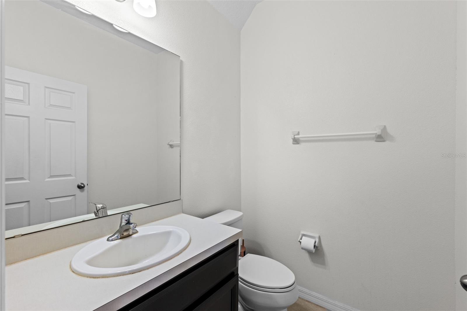 Image 14 of 33 For 978 10th Street