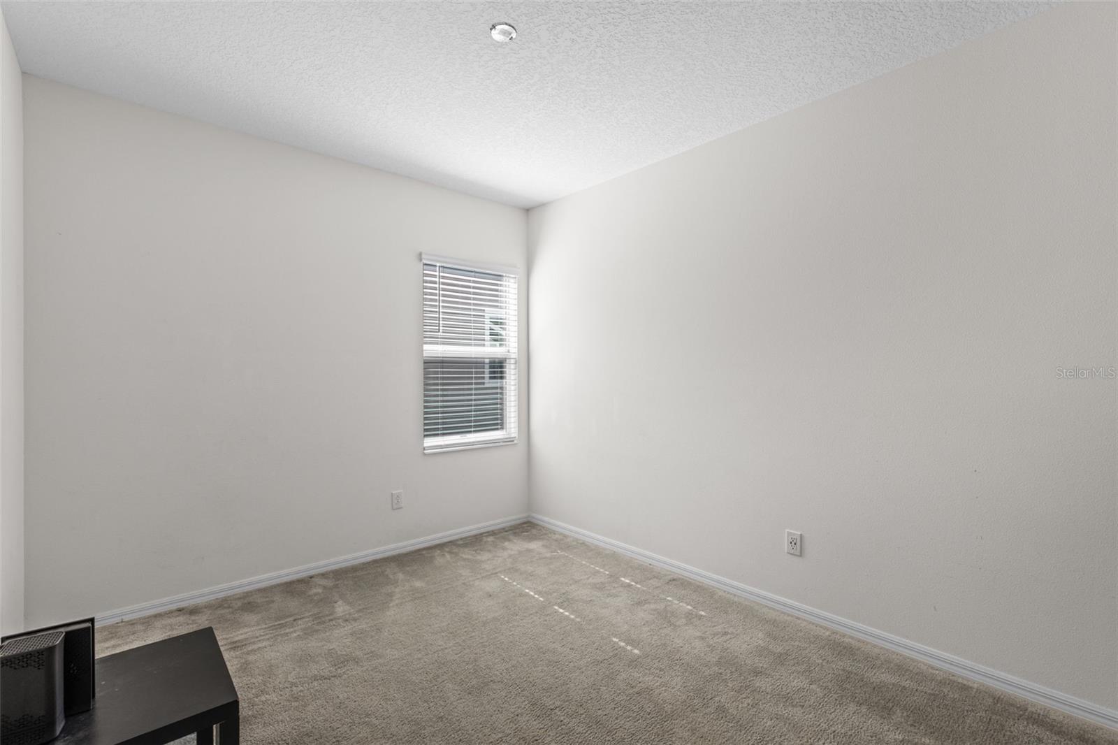 Image 15 of 33 For 978 10th Street