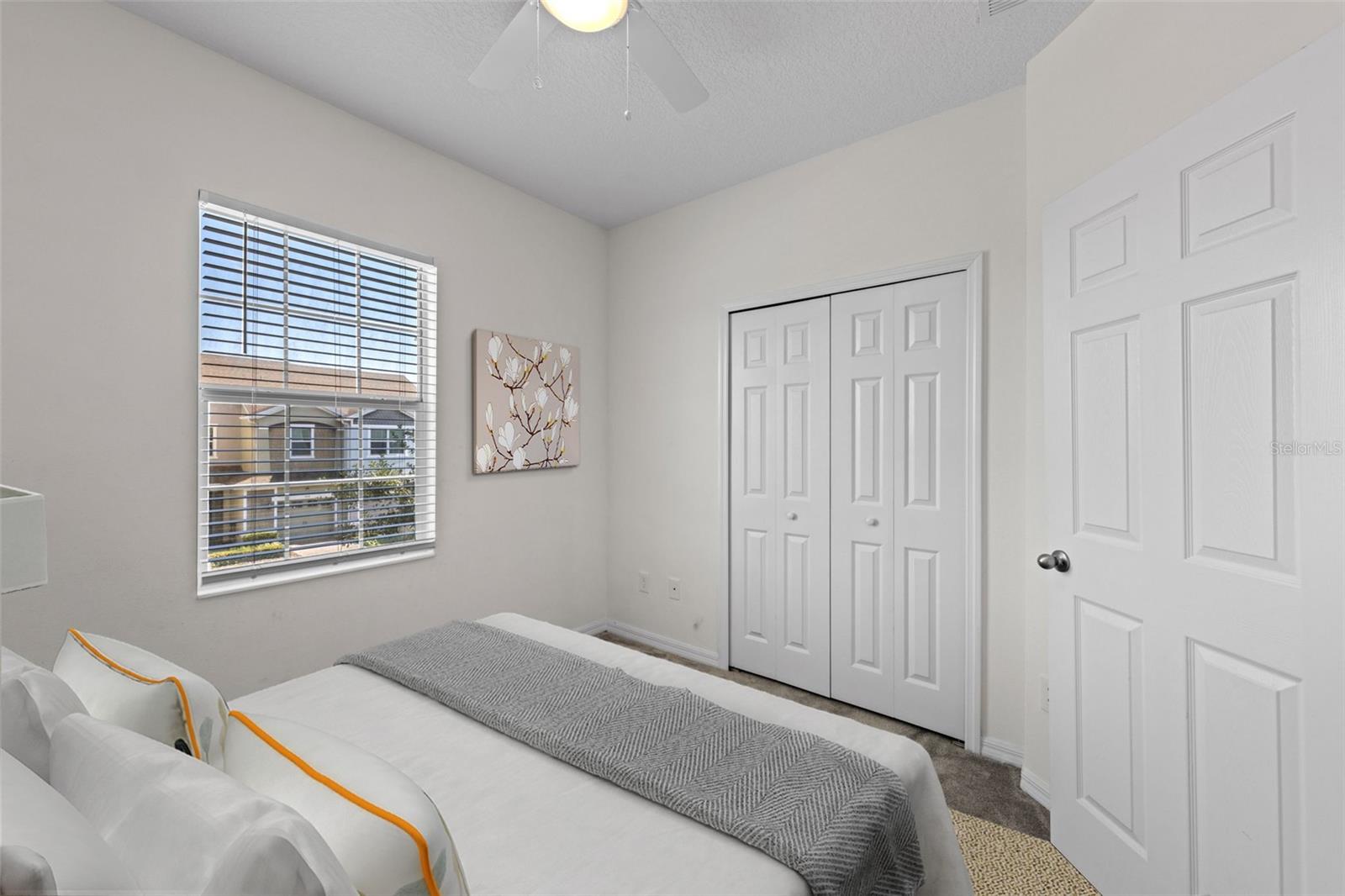 Image 25 of 33 For 978 10th Street
