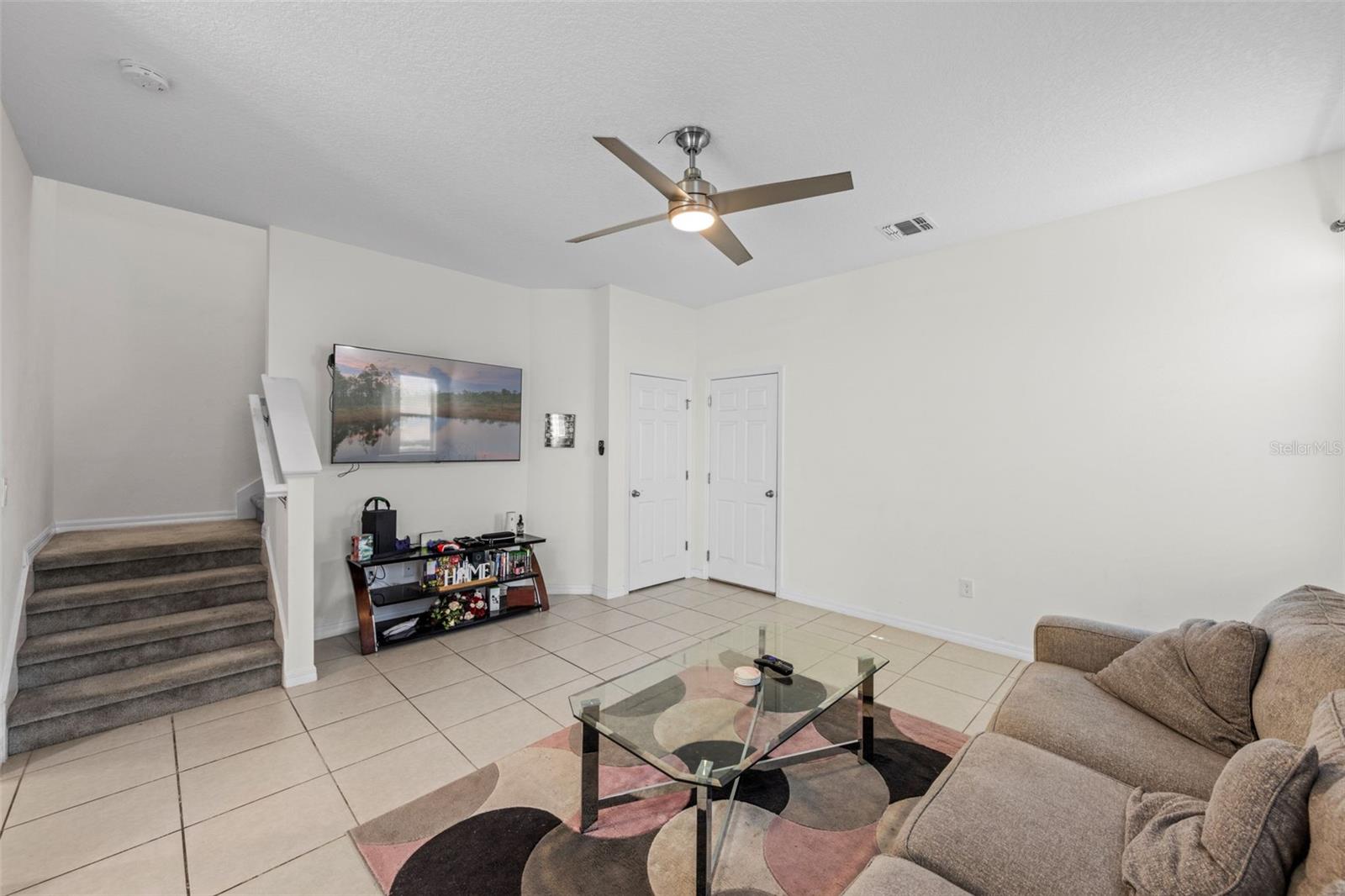 Image 6 of 33 For 978 10th Street