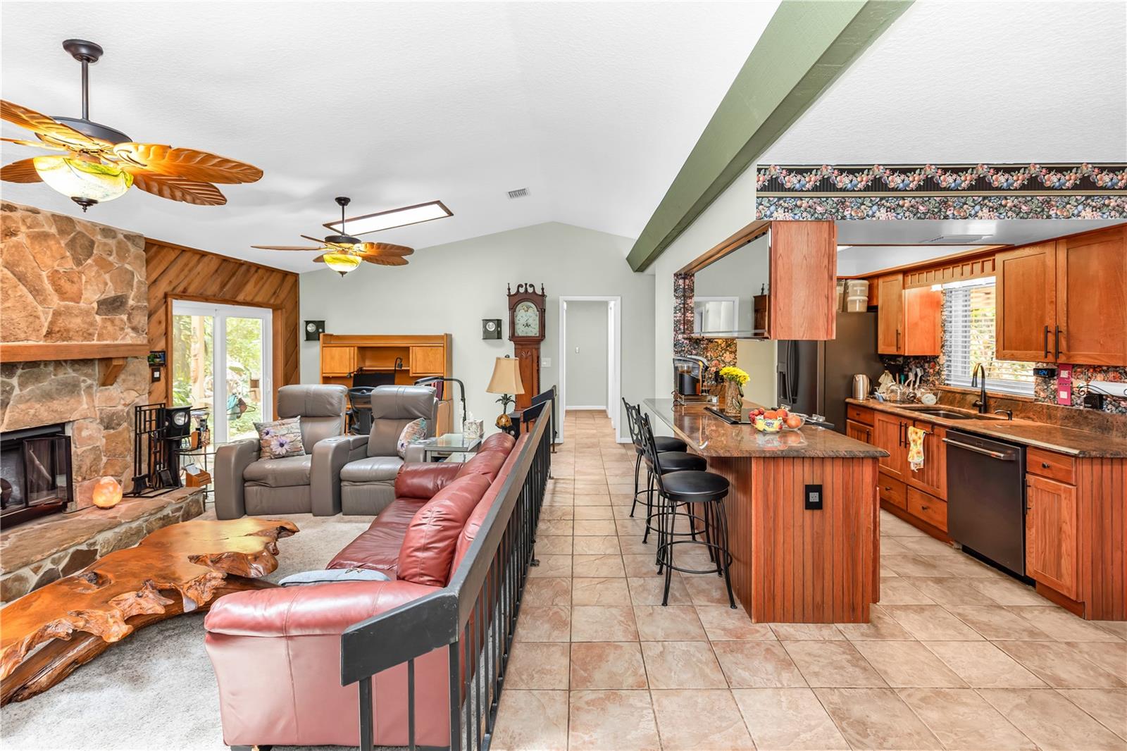 Image 11 of 29 For 1221 Arden Street
