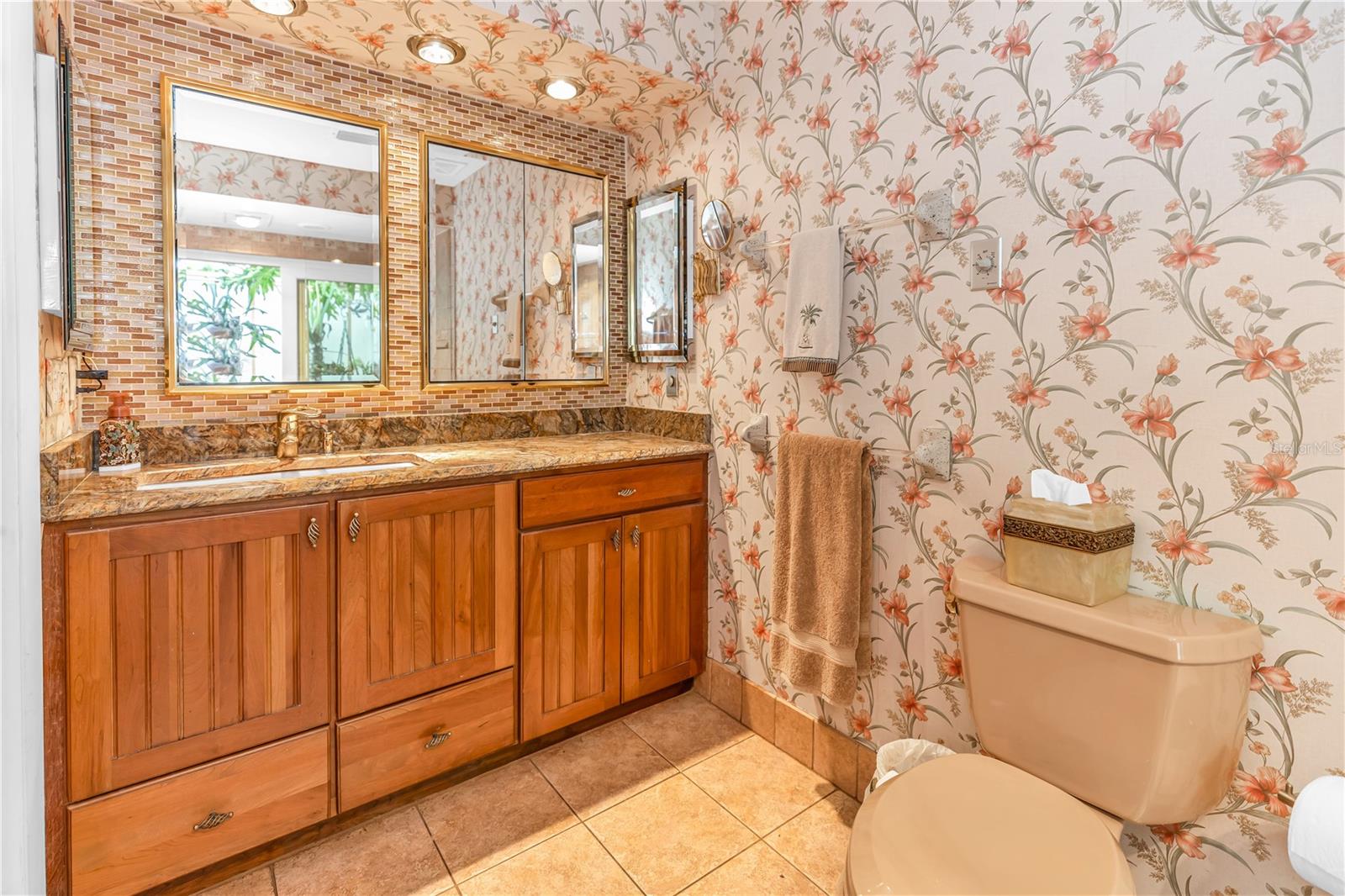 Image 19 of 29 For 1221 Arden Street