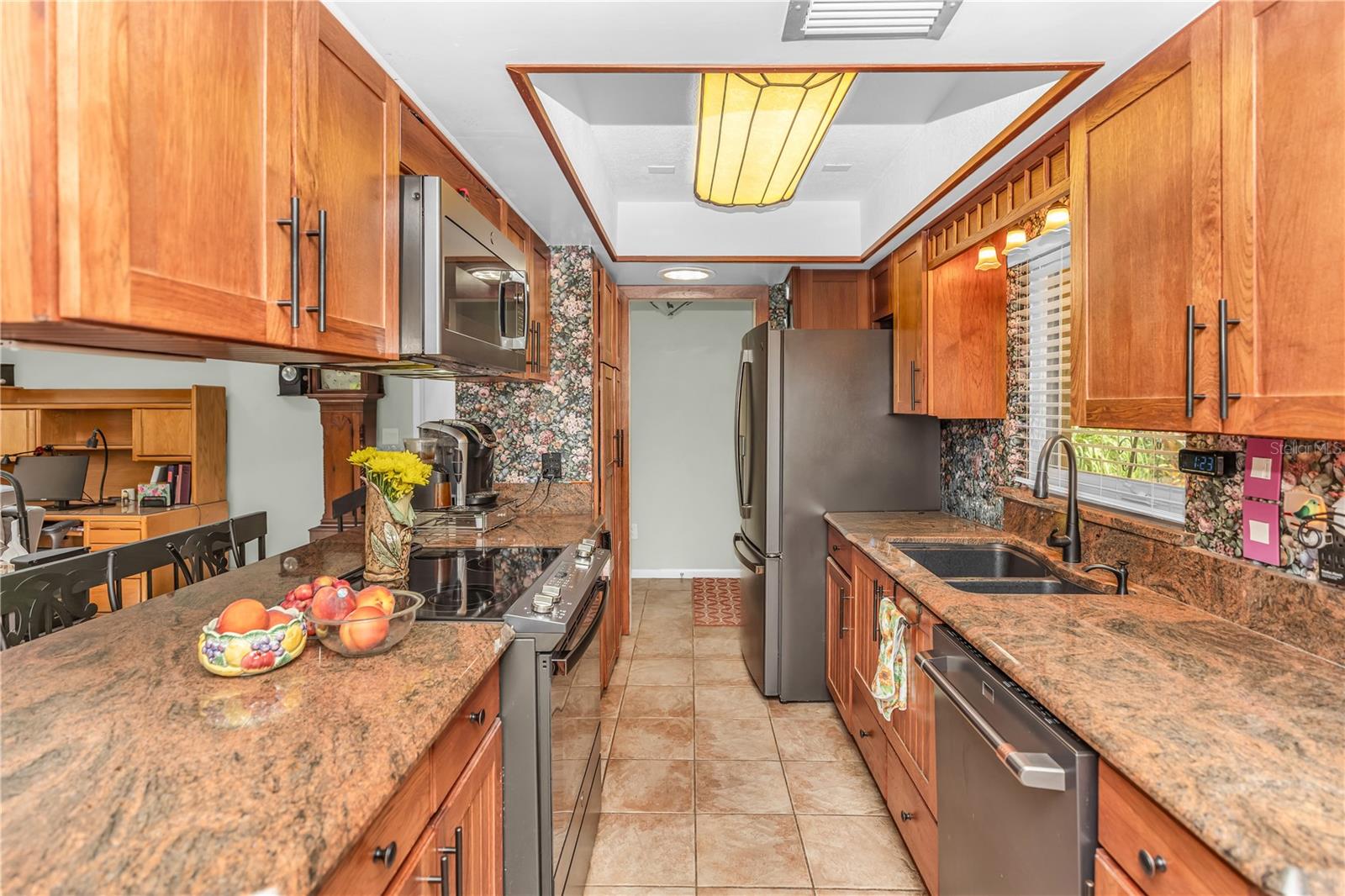 Image 9 of 29 For 1221 Arden Street