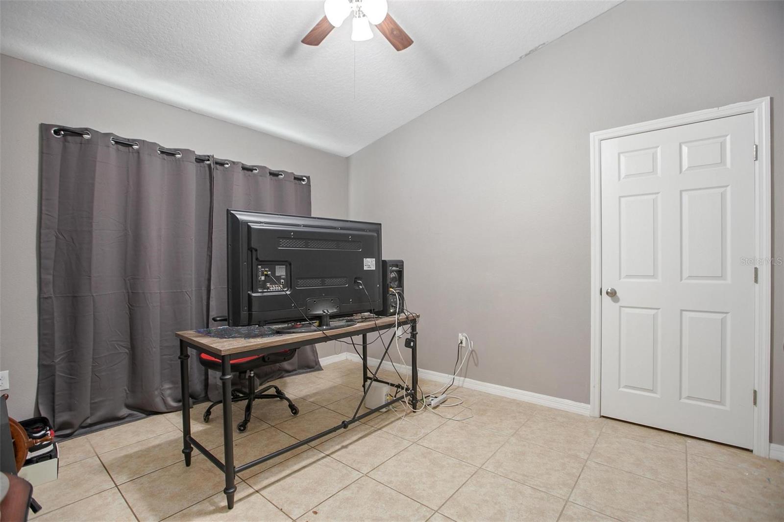 Image 24 of 36 For 42 Beckner Lane