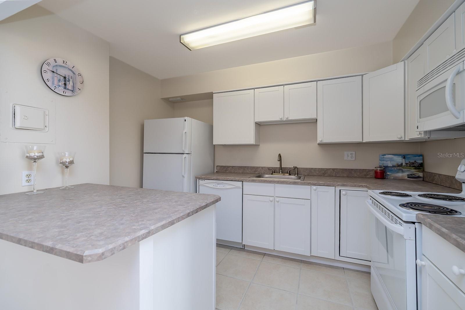 Image 13 of 18 For 2800 Atlantic Avenue 511