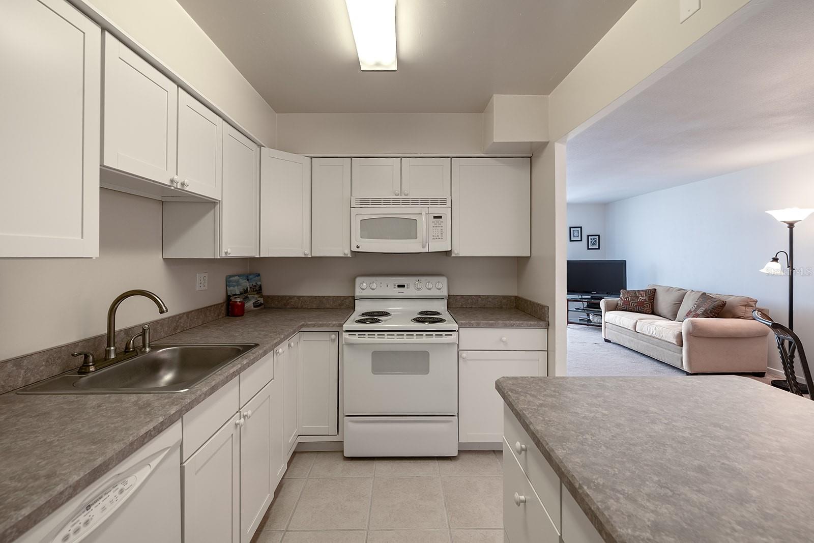 Image 2 of 18 For 2800 Atlantic Avenue 511
