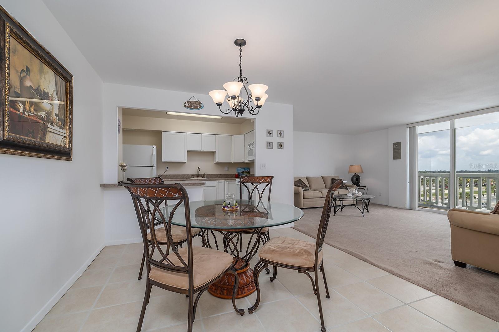 Image 4 of 18 For 2800 Atlantic Avenue 511