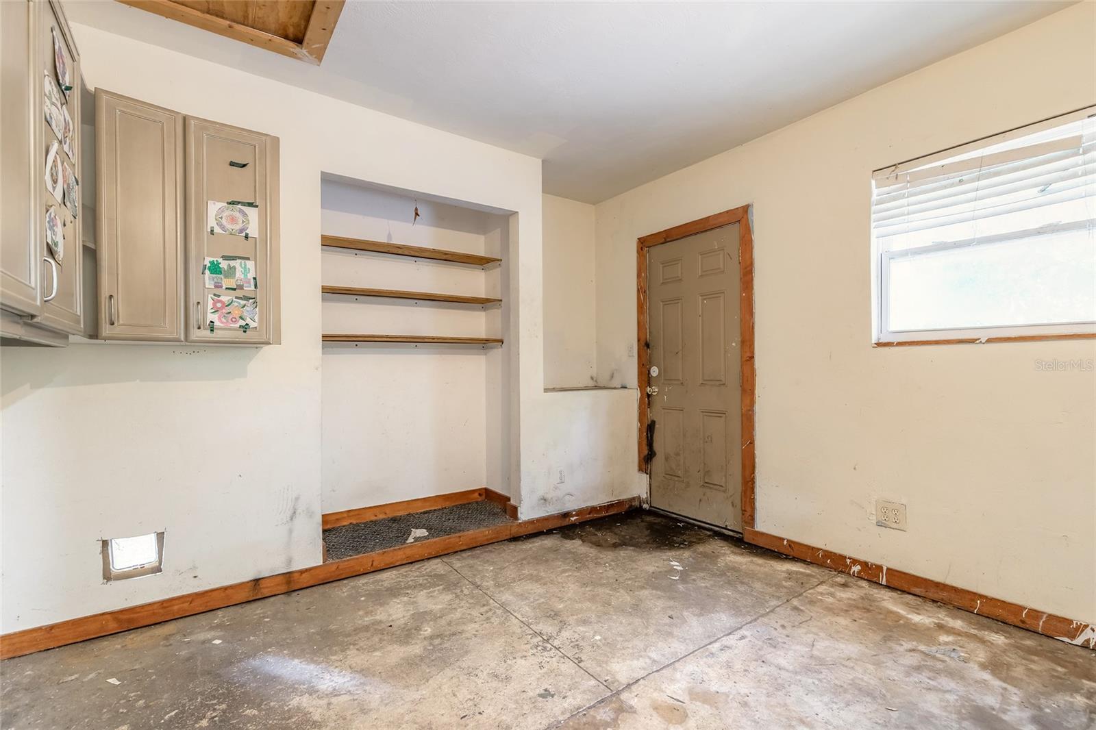 Image 17 of 27 For 1338 James Street