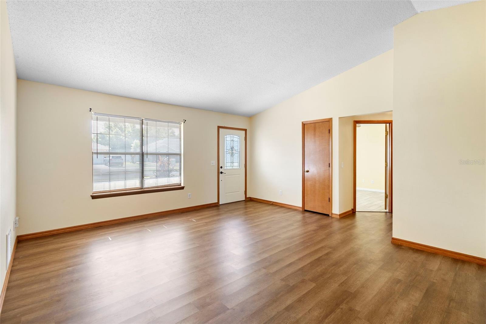 Image 22 of 53 For 1150 Orangewood Avenue
