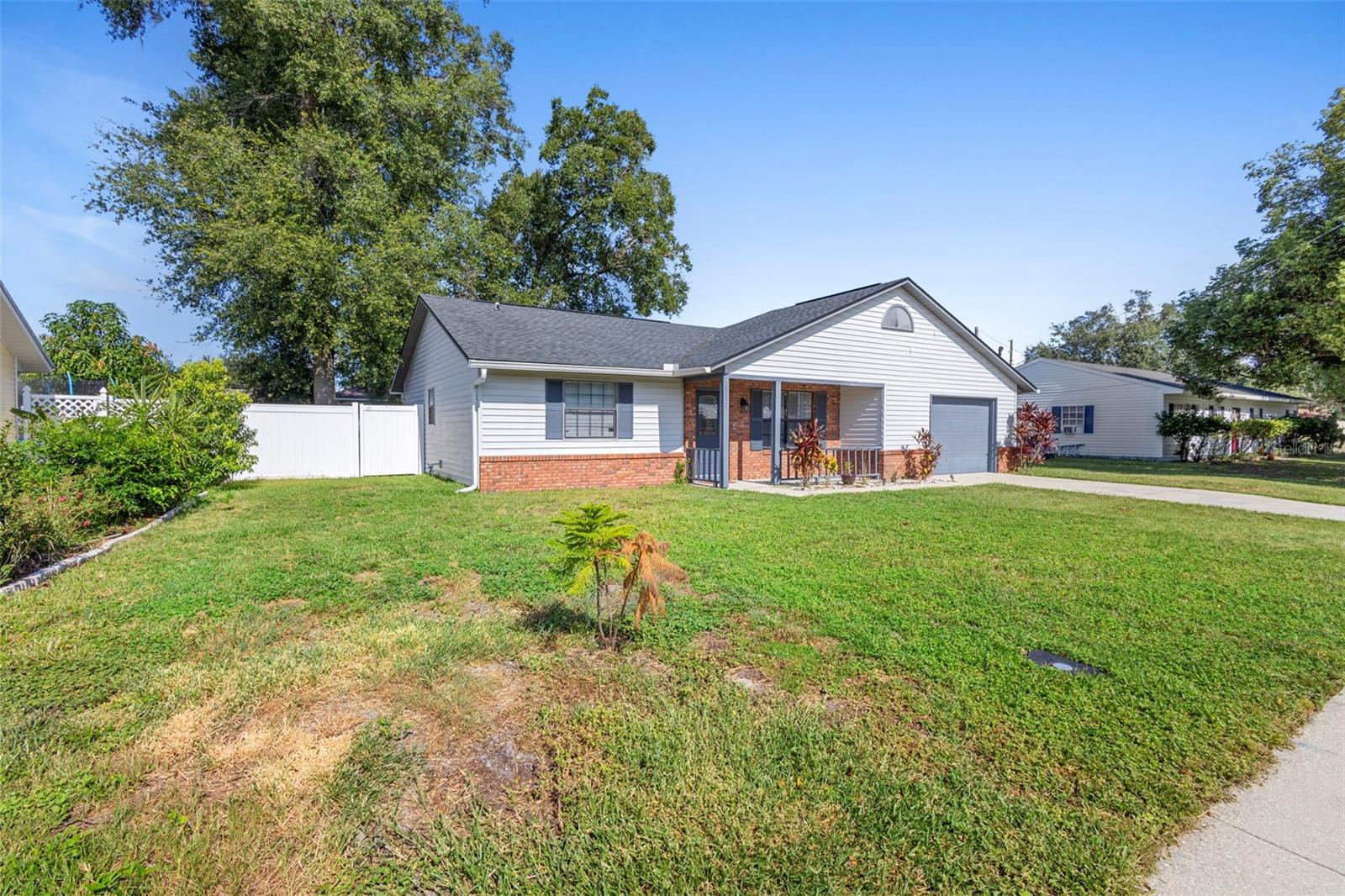 Image 3 of 53 For 1150 Orangewood Avenue