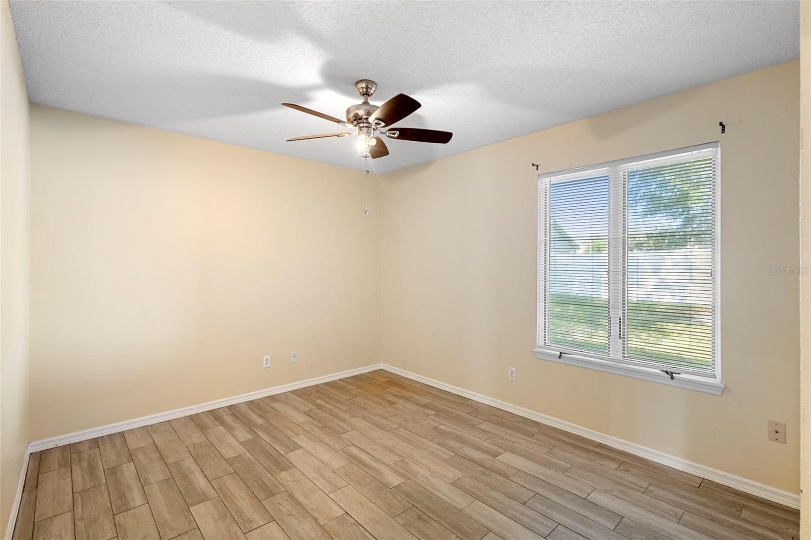 Image 37 of 53 For 1150 Orangewood Avenue