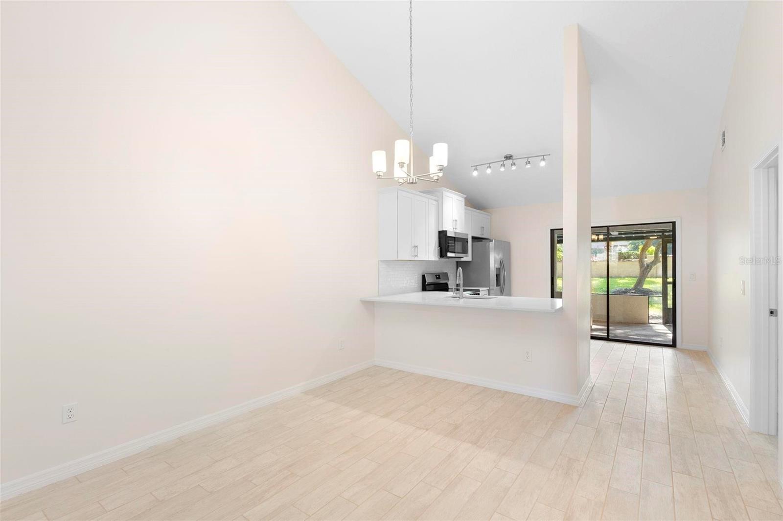 Image 12 of 27 For 3558 Forest Branch Drive B
