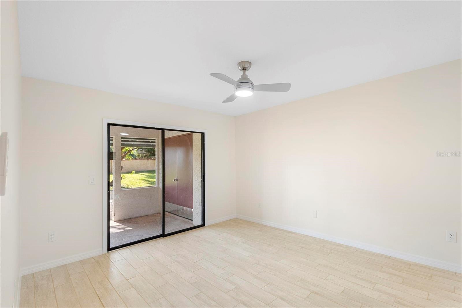 Image 14 of 27 For 3558 Forest Branch Drive B