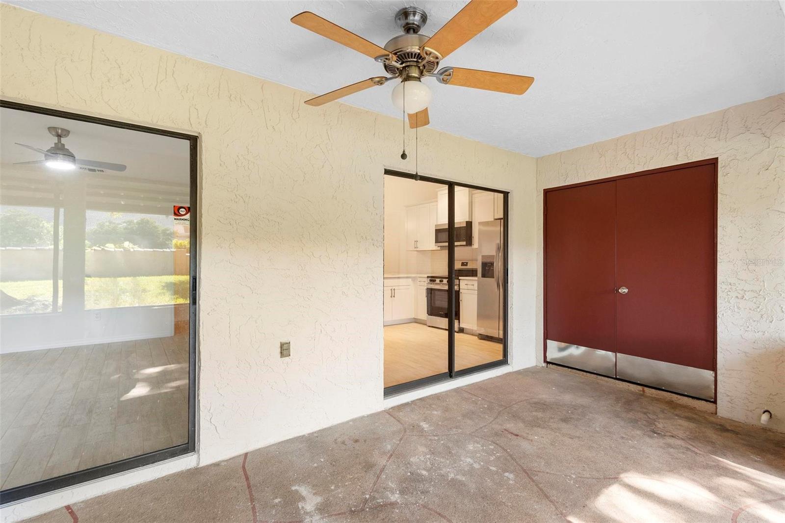 Image 21 of 27 For 3558 Forest Branch Drive B