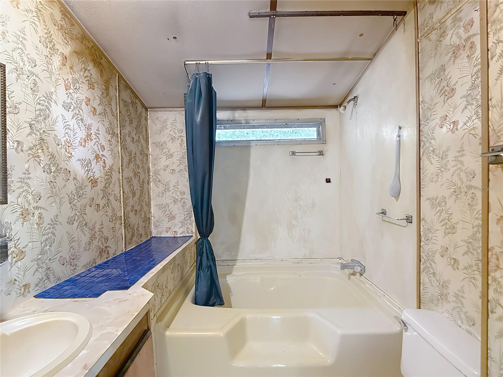 Image 41 of 70 For 16303 75th Street