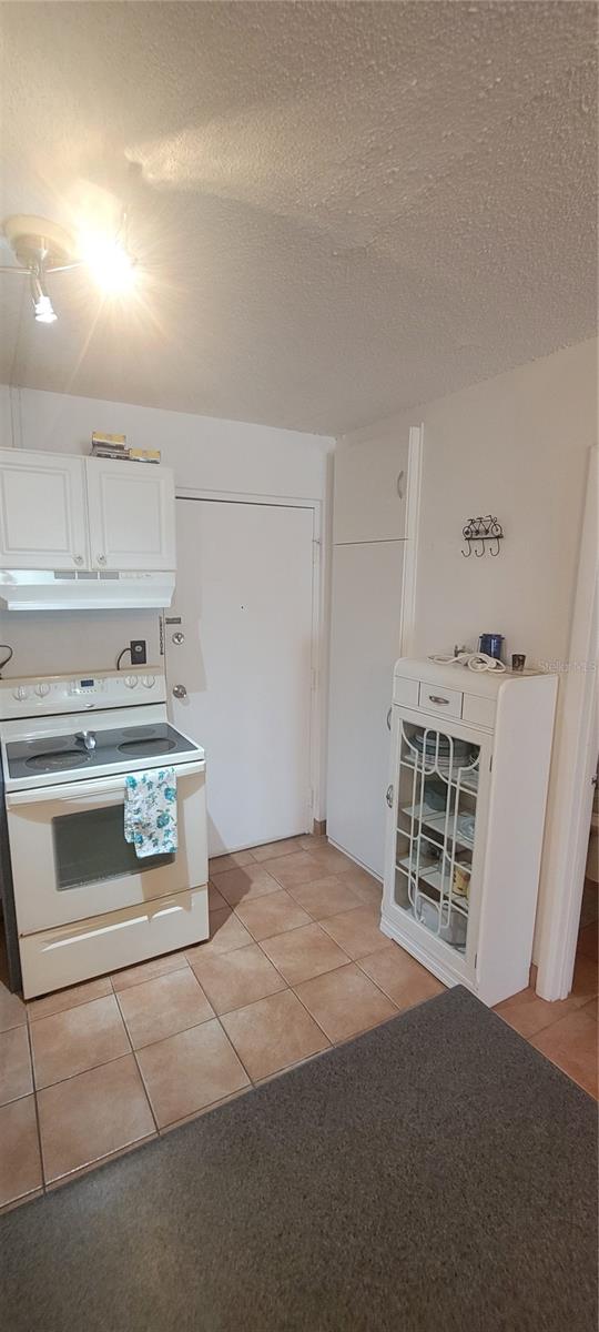 Image 9 of 23 For 3727 S Atlantic Ave  Unit # 217