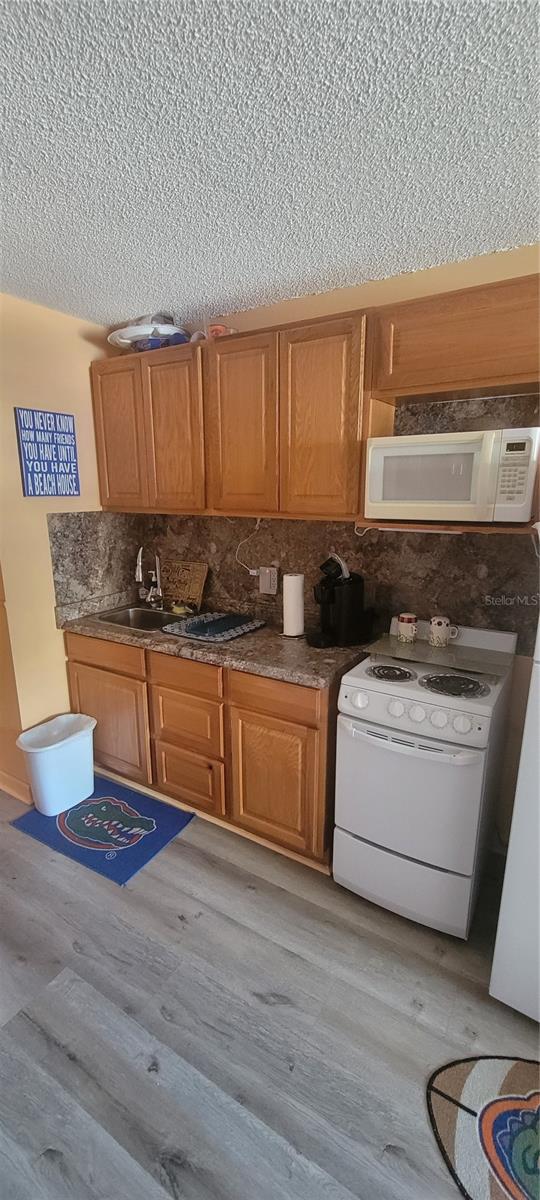Image 6 of 20 For 3727 S Atlantic Ave  Unit #424