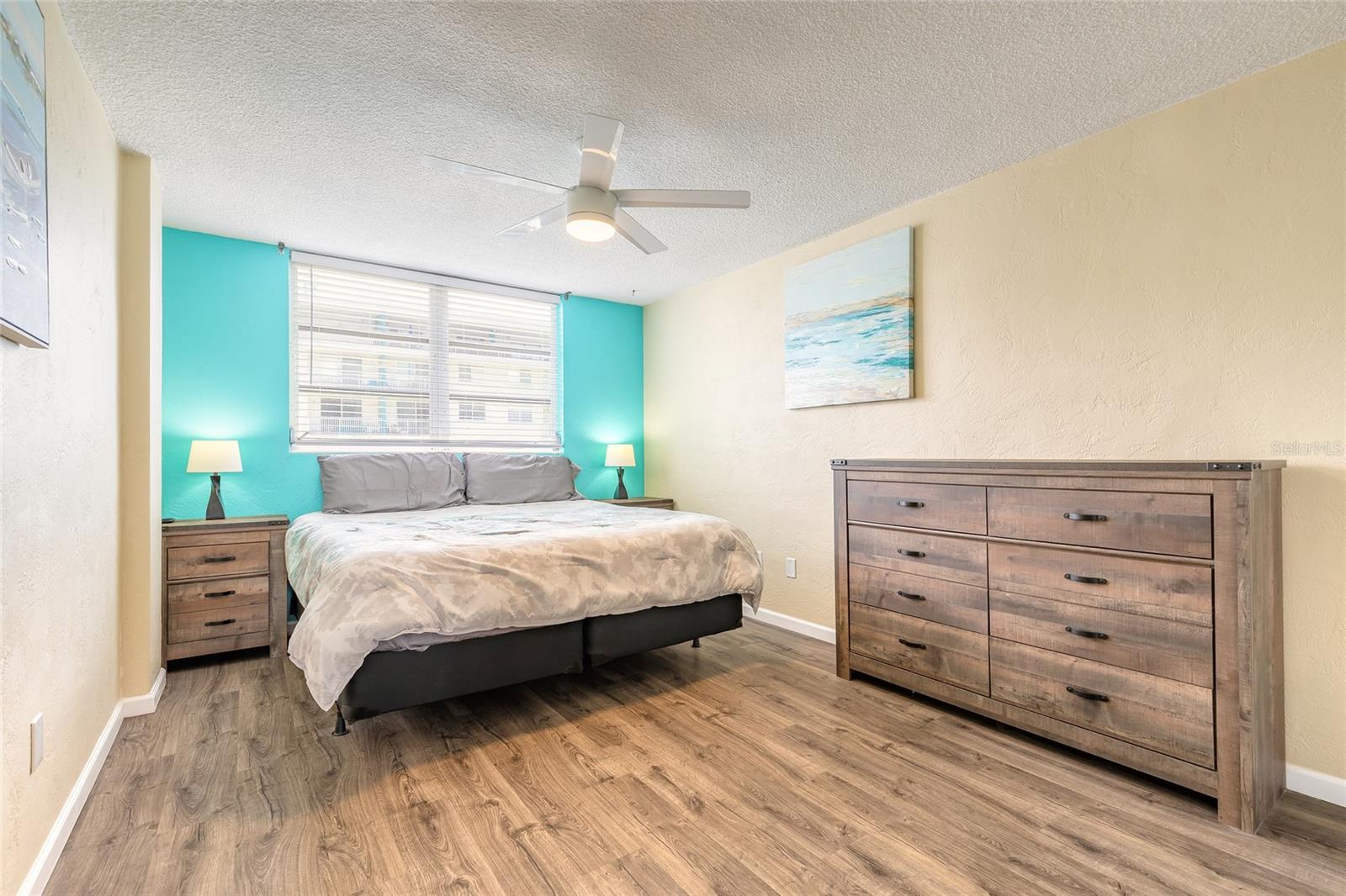 Image 10 of 19 For 2727 Atlantic Avenue 4190