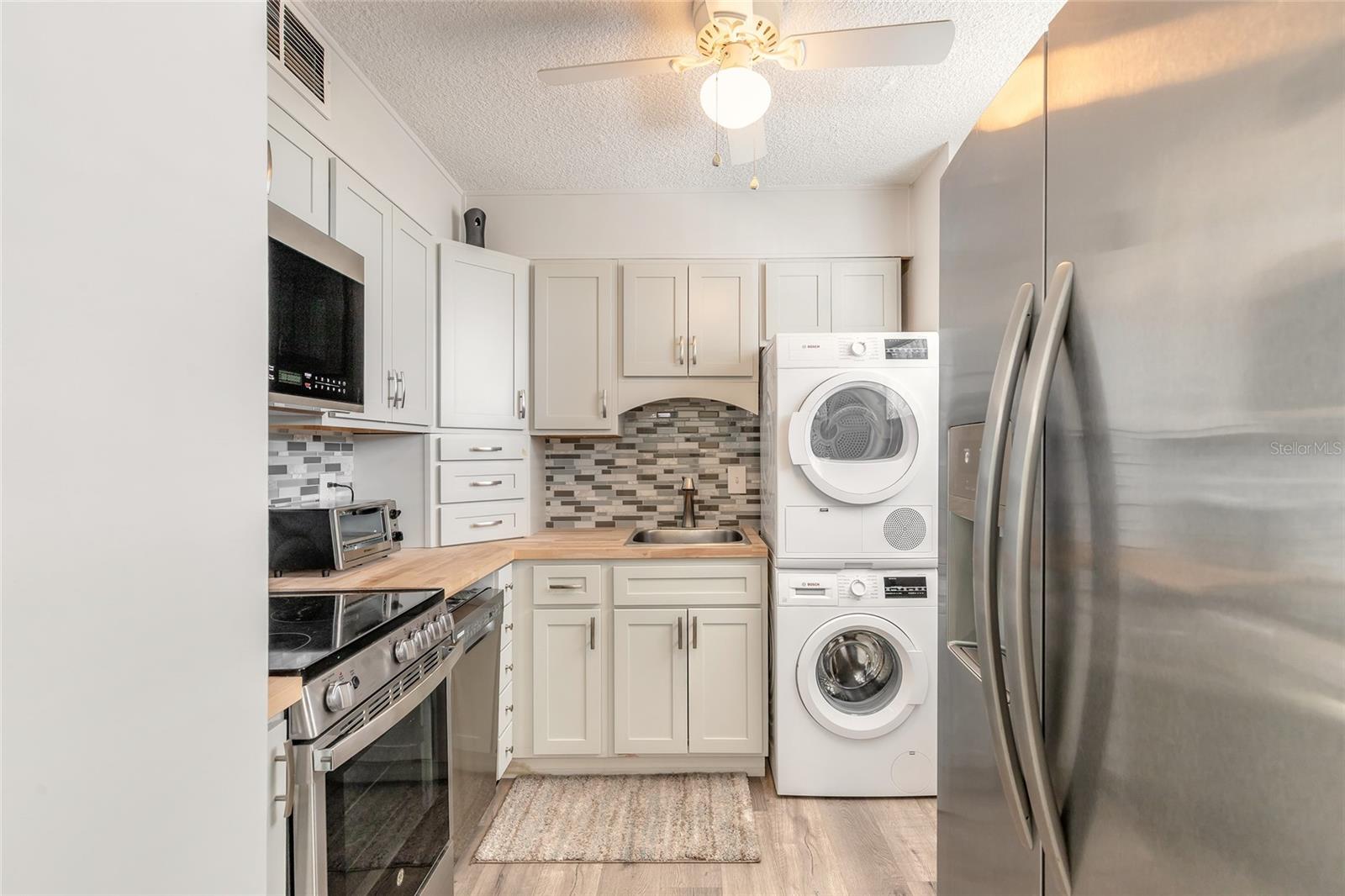 Image 7 of 19 For 2727 Atlantic Avenue 4190