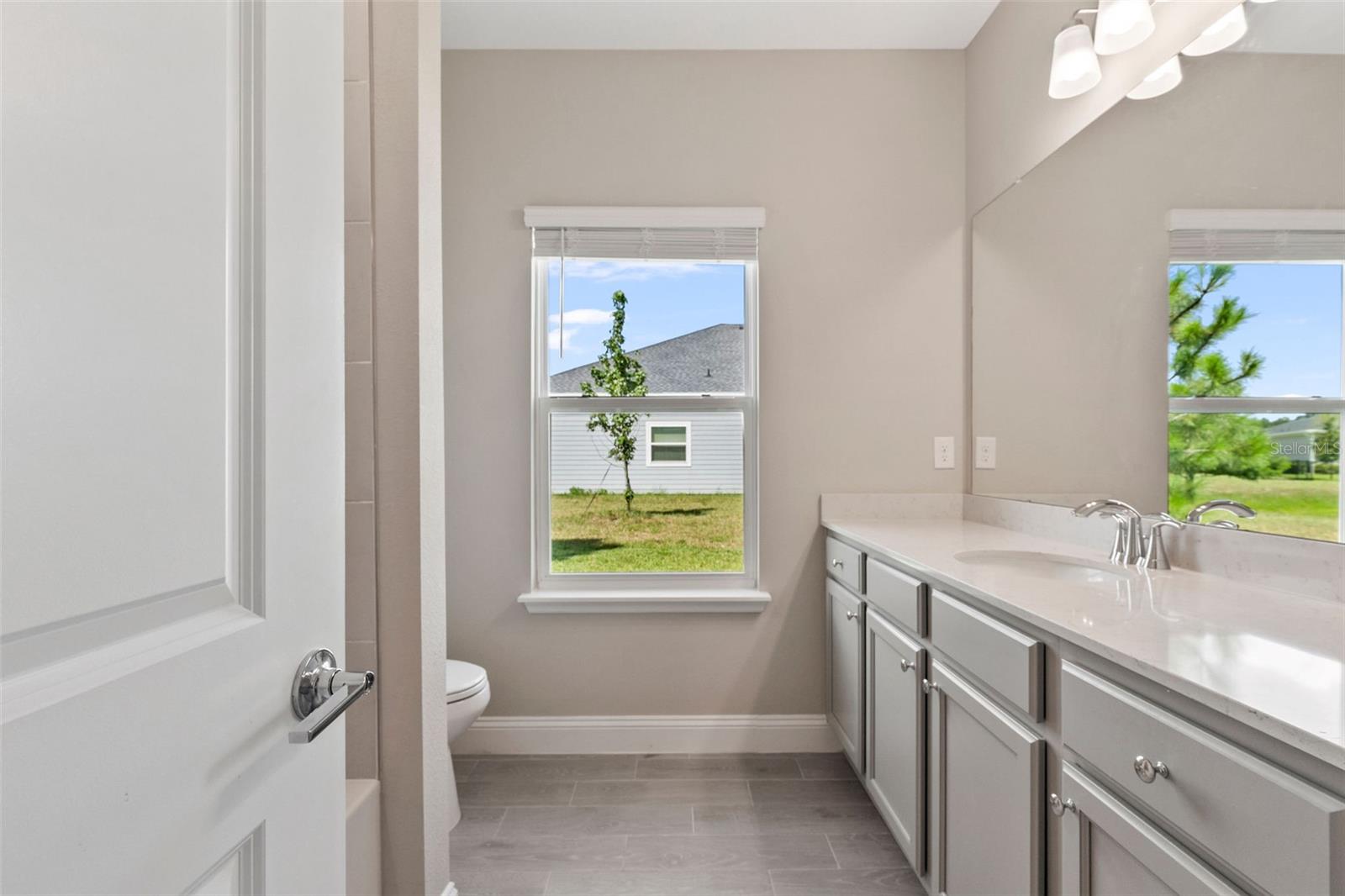 Image 29 of 52 For 4155 Clifden Drive