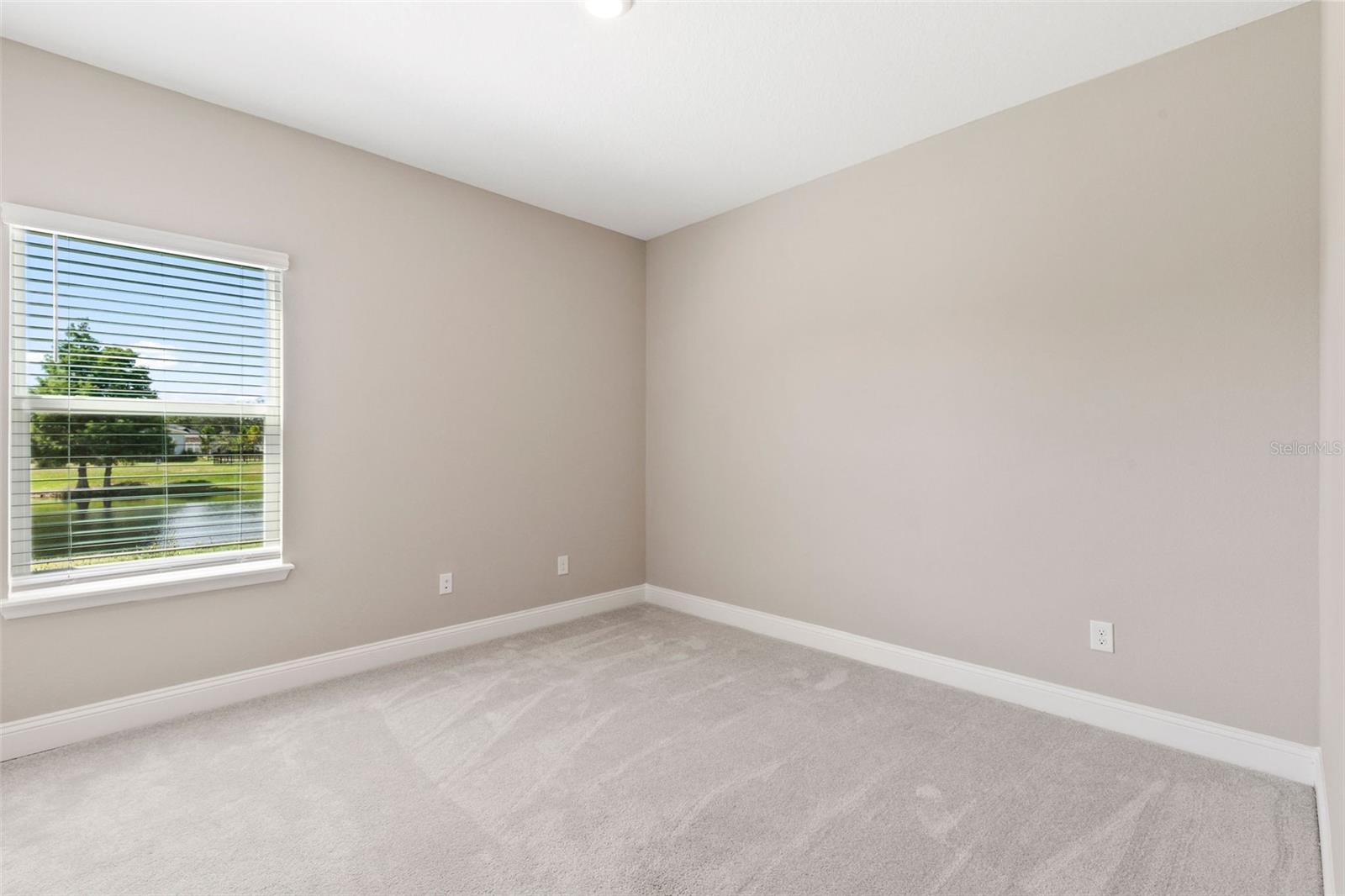 Image 32 of 52 For 4155 Clifden Drive